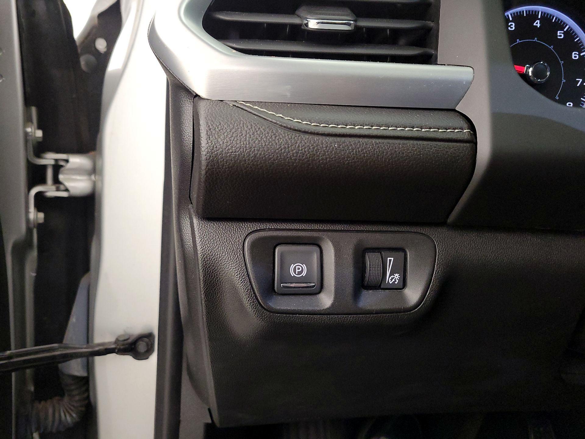 Thumbnail: 2018 GMC Acadia - 13