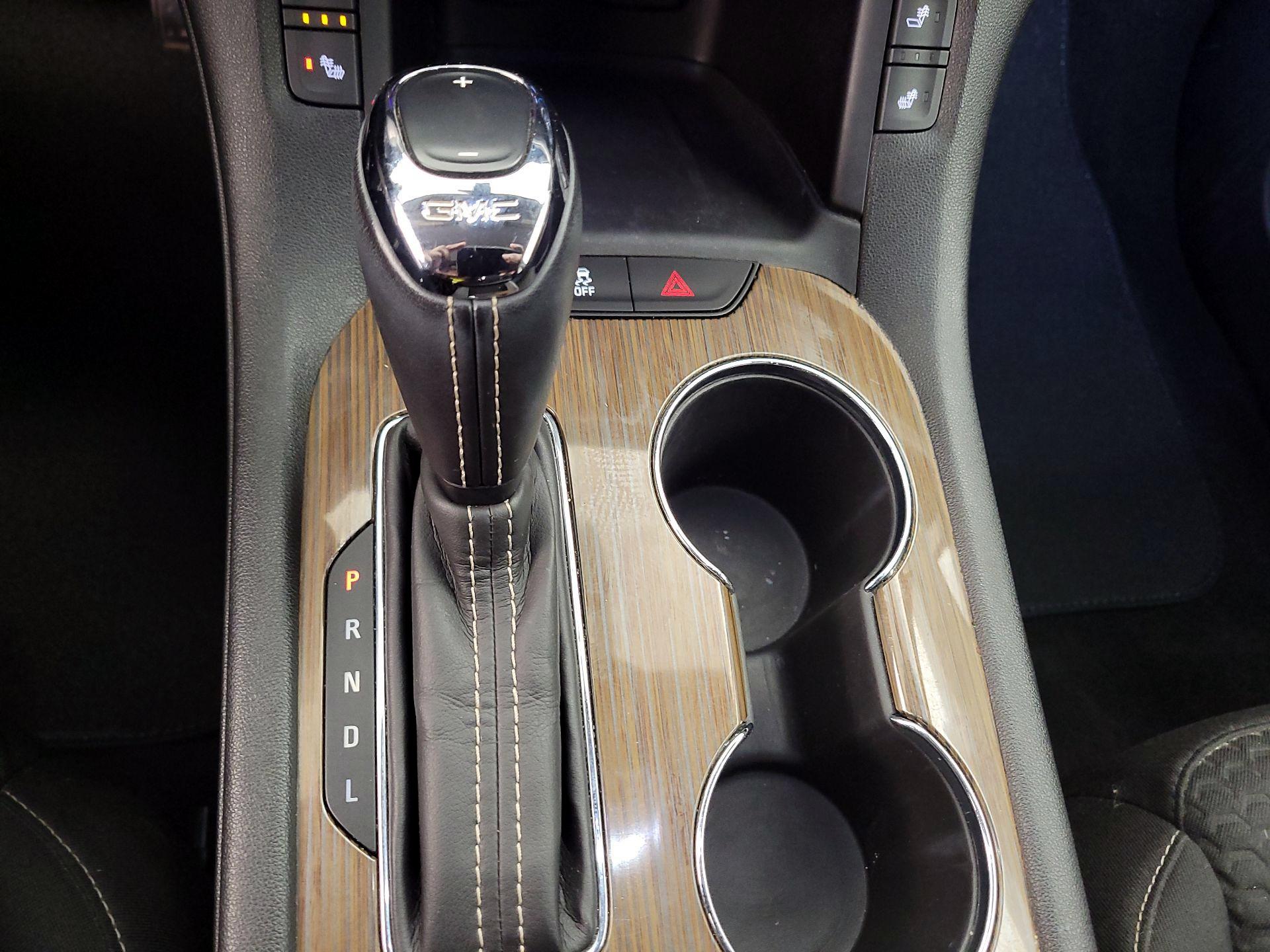 Thumbnail: 2018 GMC Acadia - 17