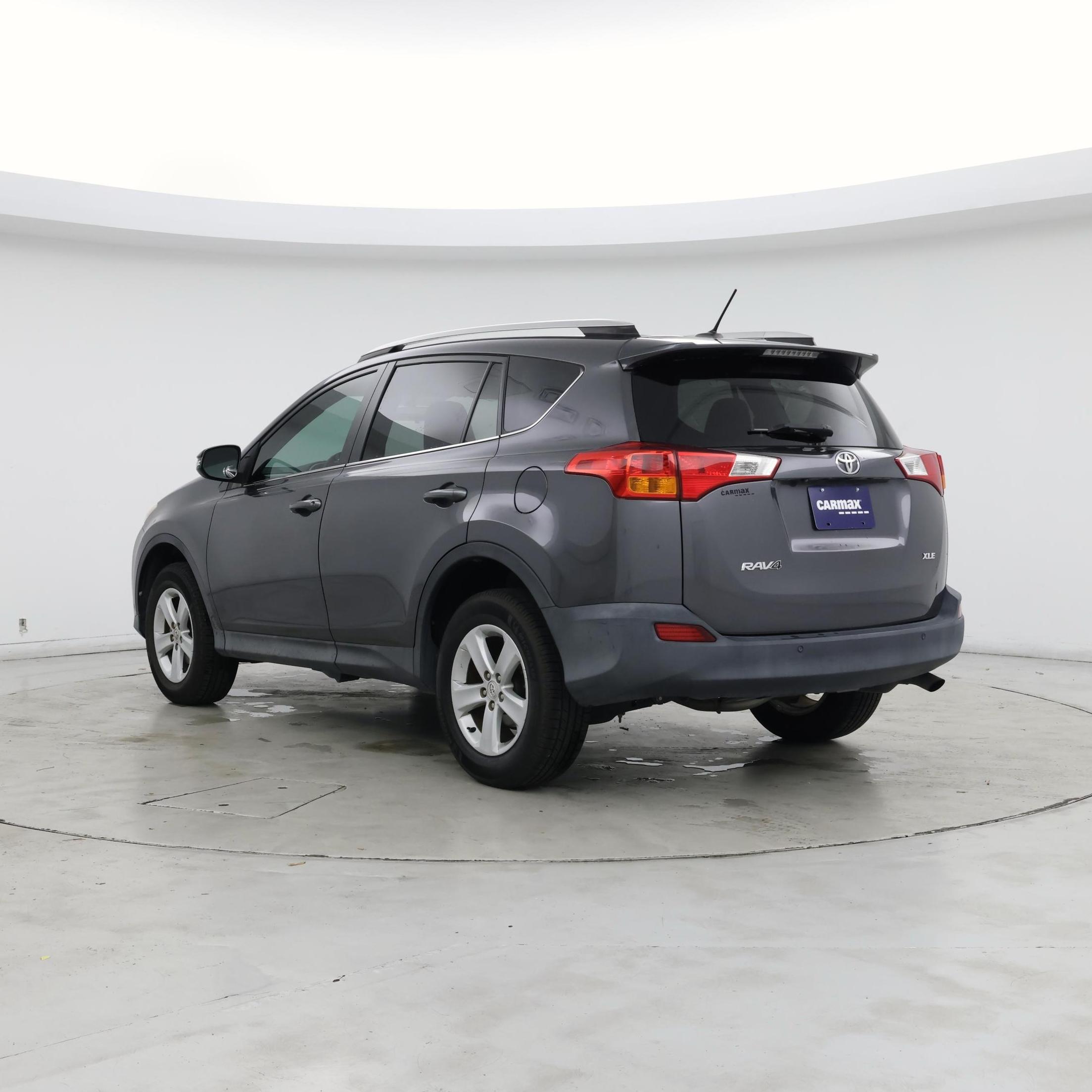 Thumbnail: 2014 Toyota RAV4 - 2