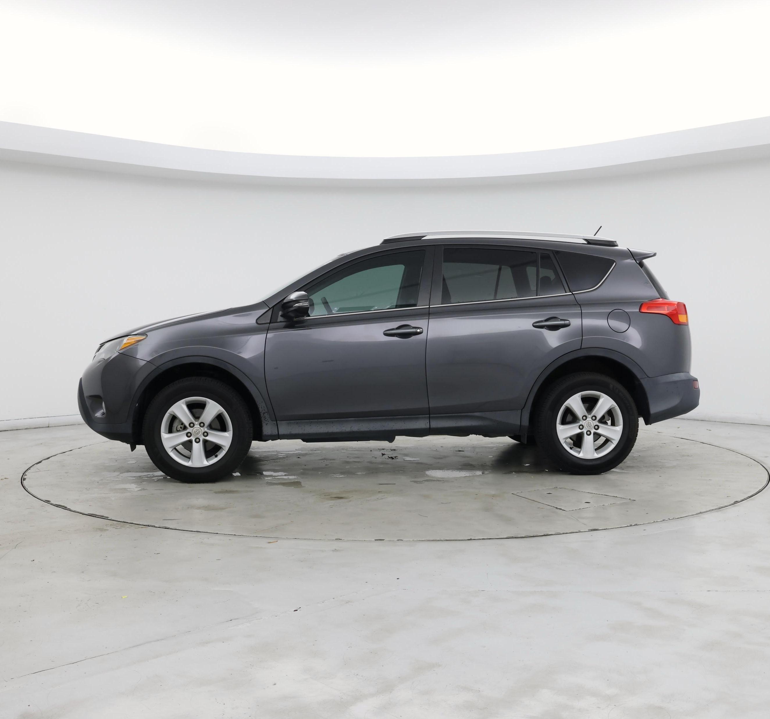 Thumbnail: 2014 Toyota RAV4 - 3