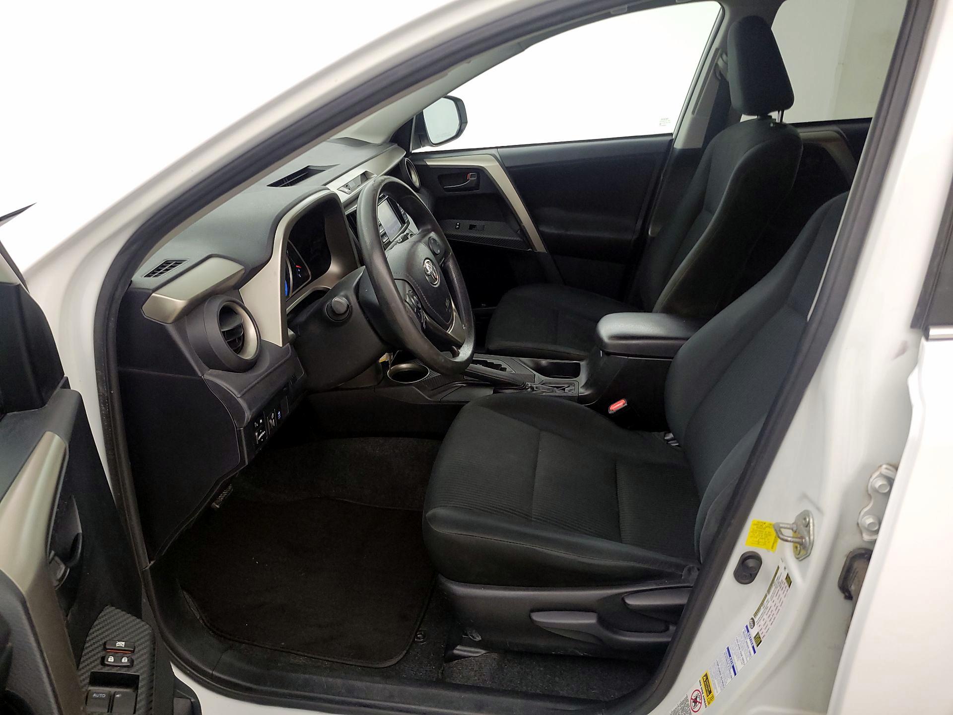 Thumbnail: 2014 Toyota RAV4 - 11