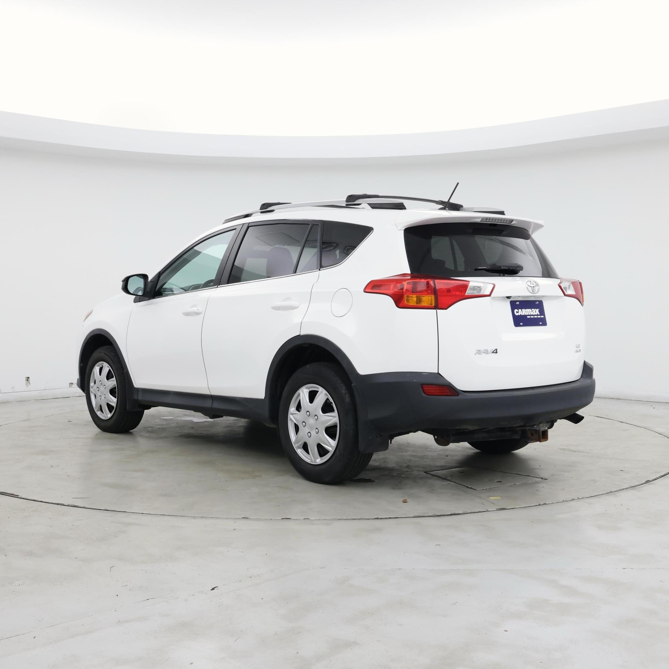 Thumbnail: 2014 Toyota RAV4 - 2