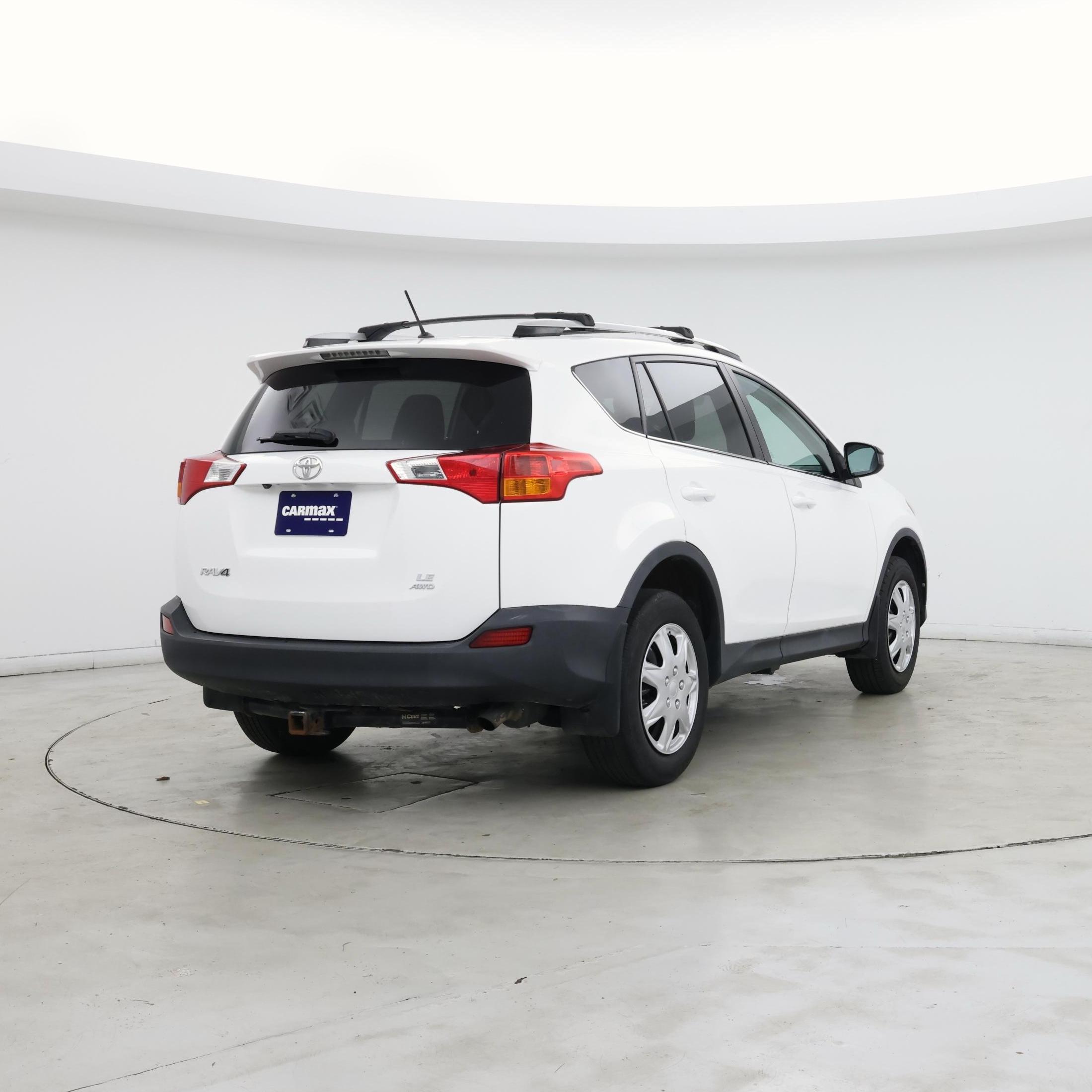 Thumbnail: 2014 Toyota RAV4 - 8