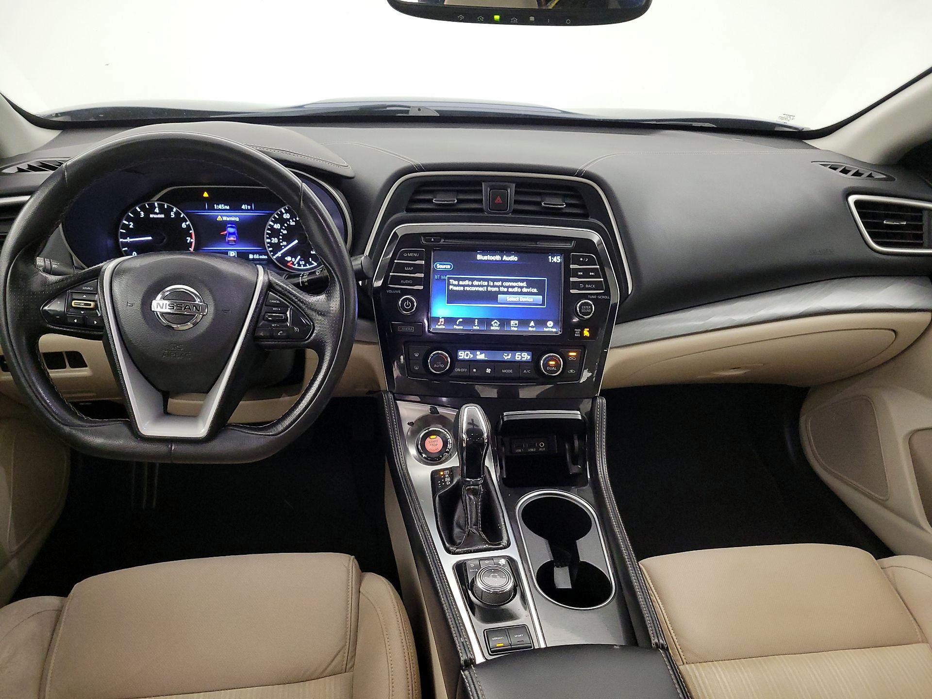 Thumbnail: 2017 Nissan Maxima - 9