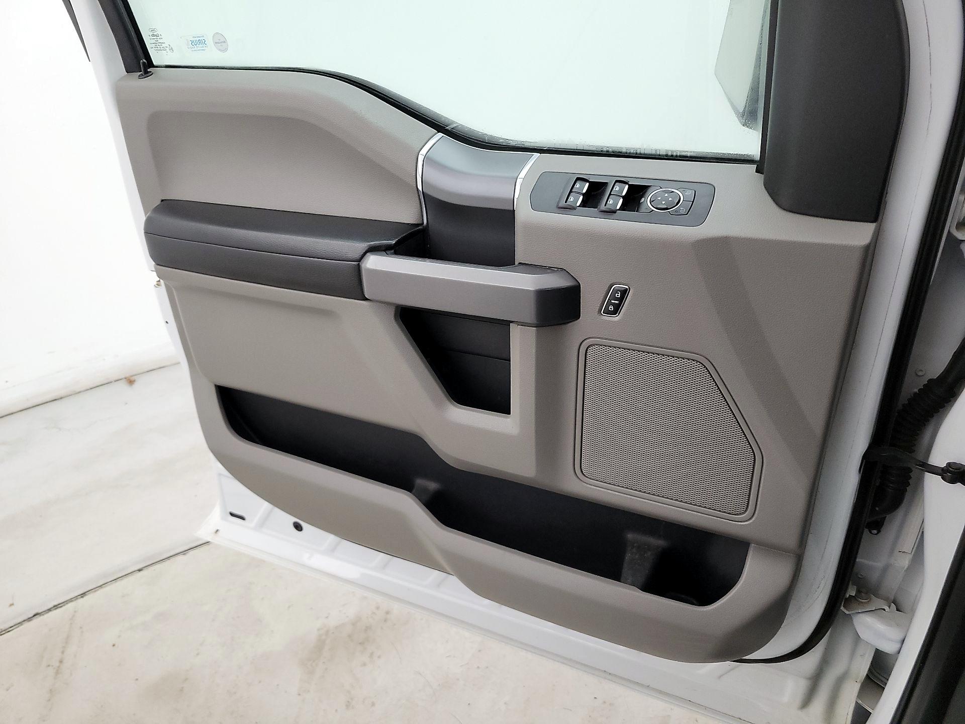 Thumbnail: 2015 Ford F-150 - 12