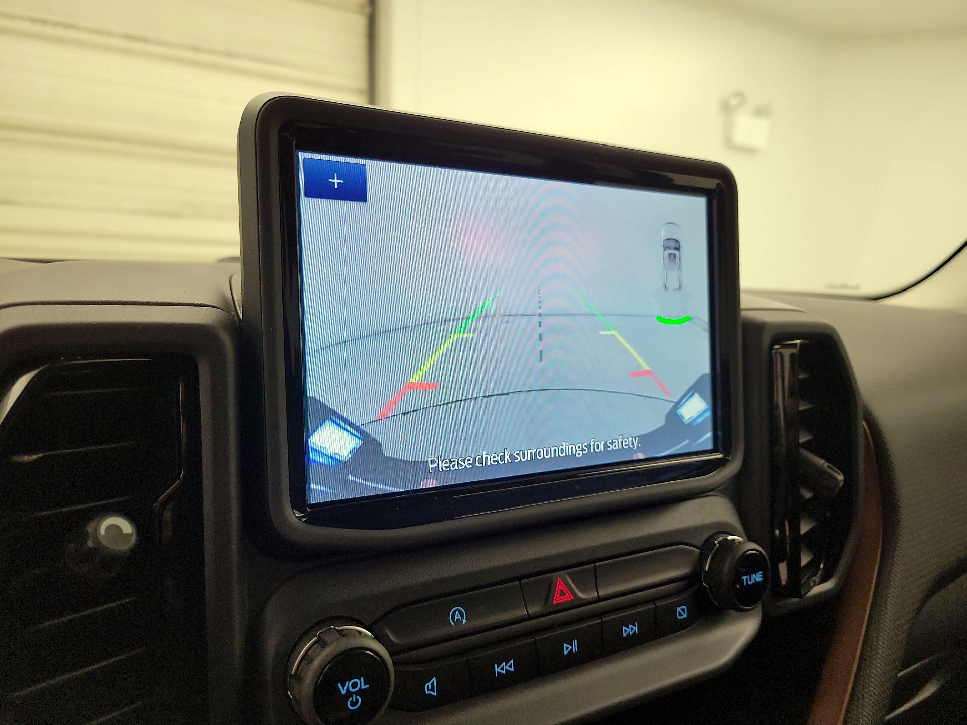 Thumbnail: 2021 Ford Bronco Sport - 14