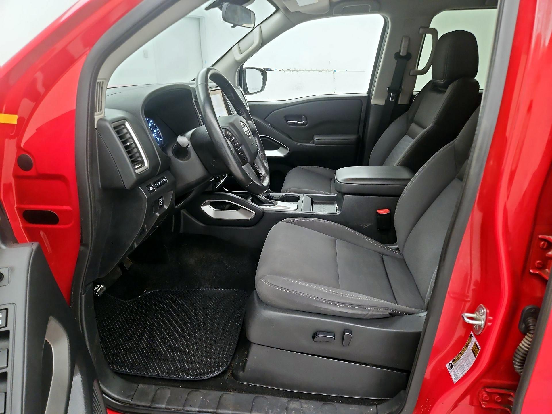 Thumbnail: 2022 Nissan Frontier - 11