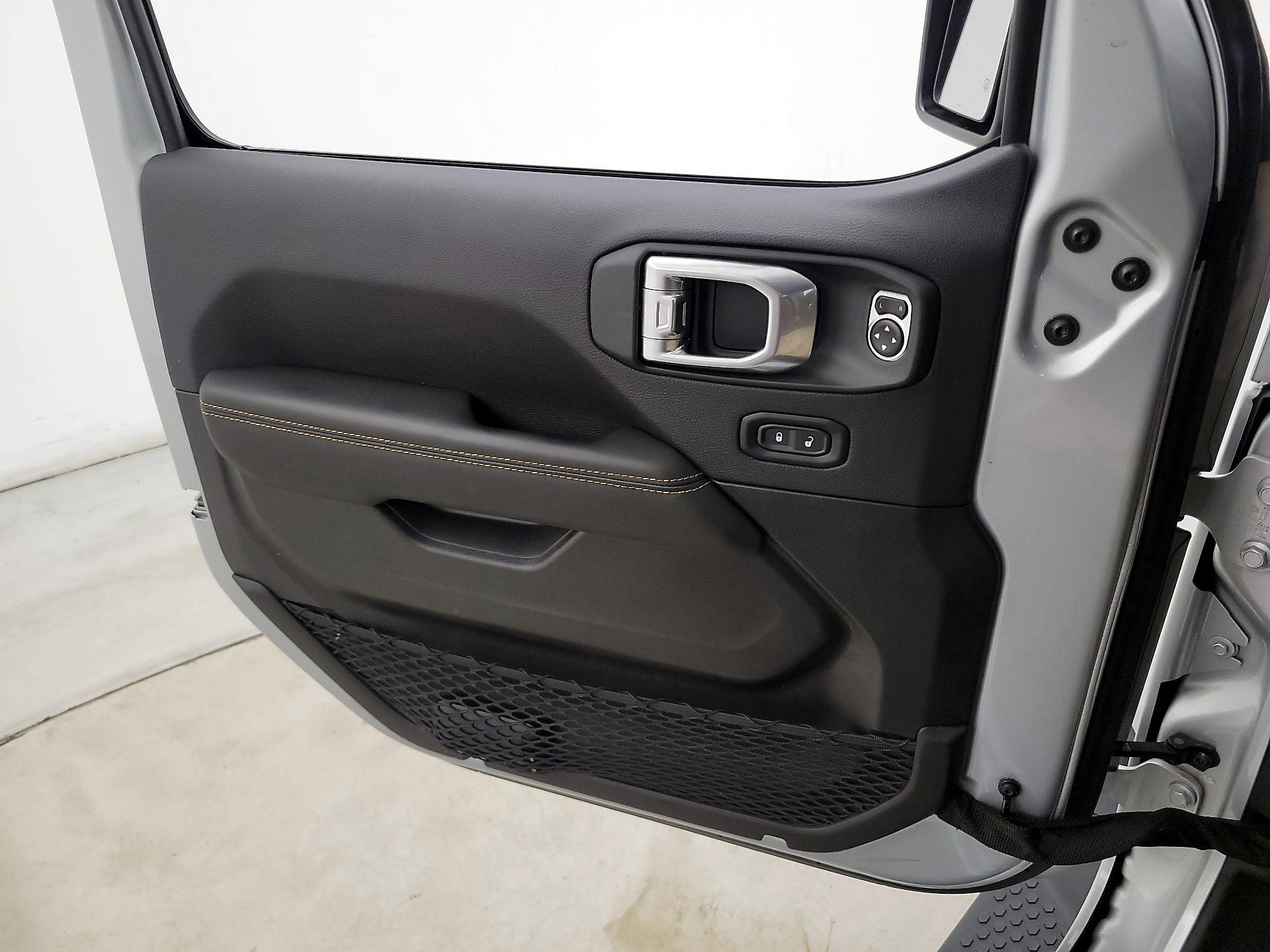 Thumbnail: 2024 Jeep Wrangler - 12