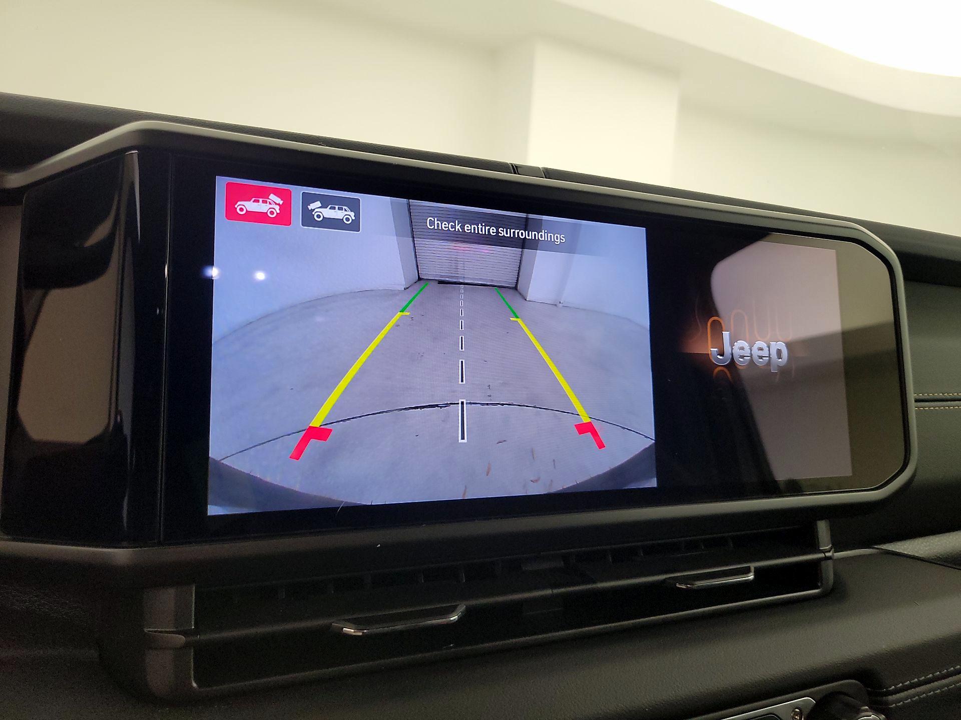 Thumbnail: 2024 Jeep Wrangler - 15