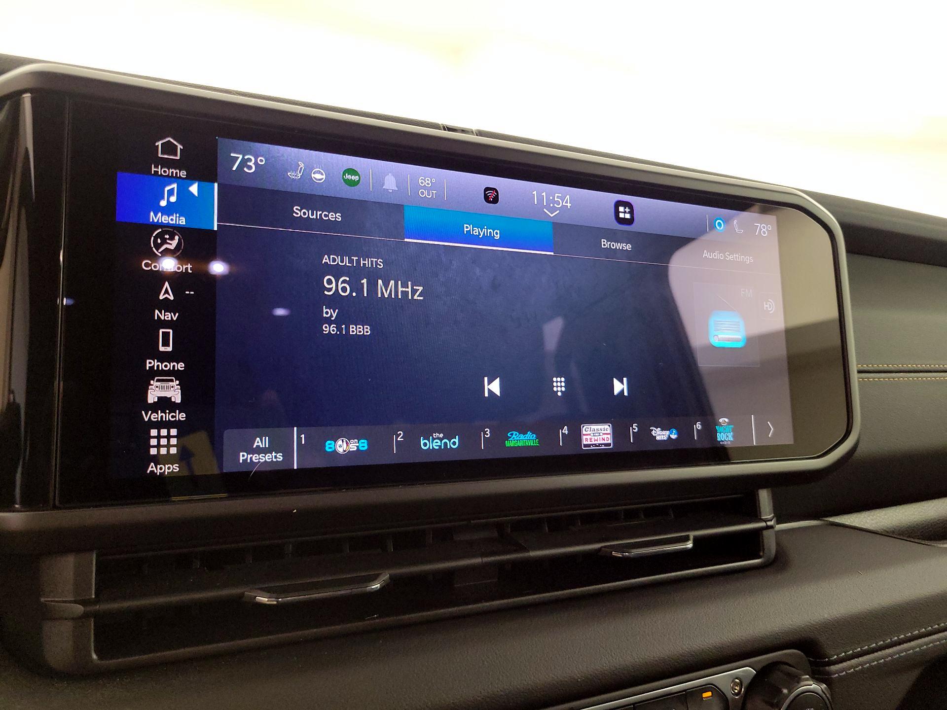 Thumbnail: 2024 Jeep Wrangler - 16