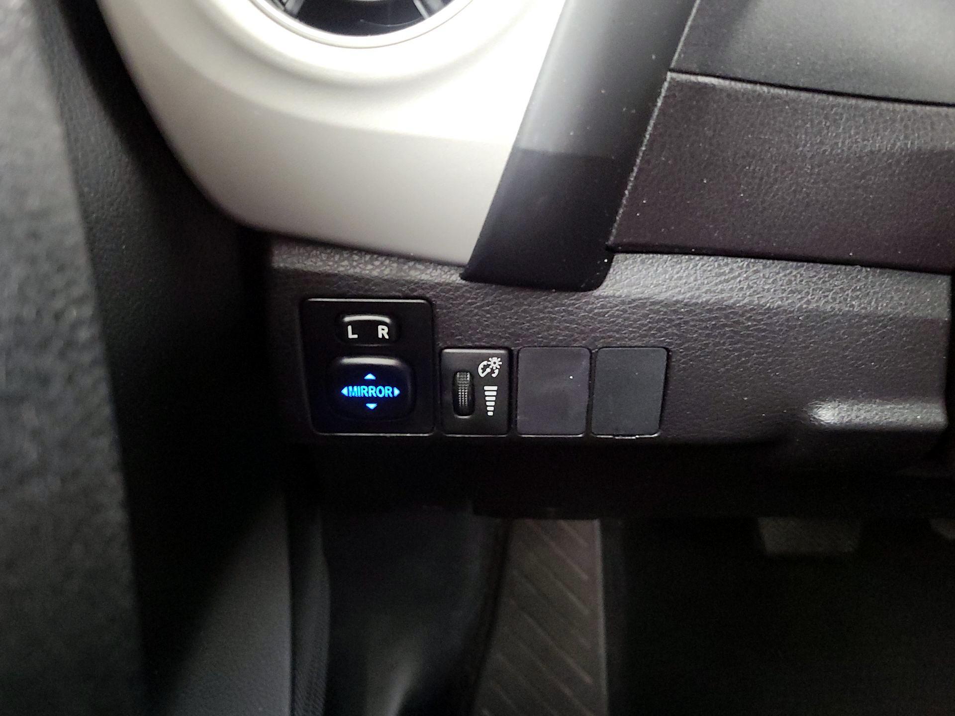 Thumbnail: 2019 Toyota Corolla - 13