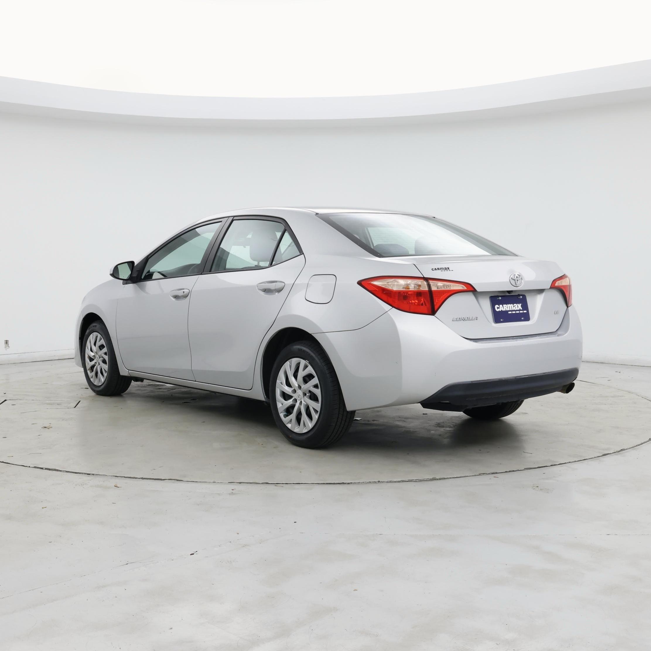 Thumbnail: 2019 Toyota Corolla - 2