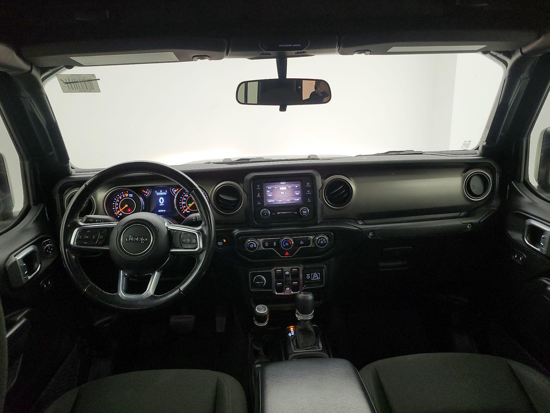 Thumbnail: 2020 Jeep Gladiator - 9