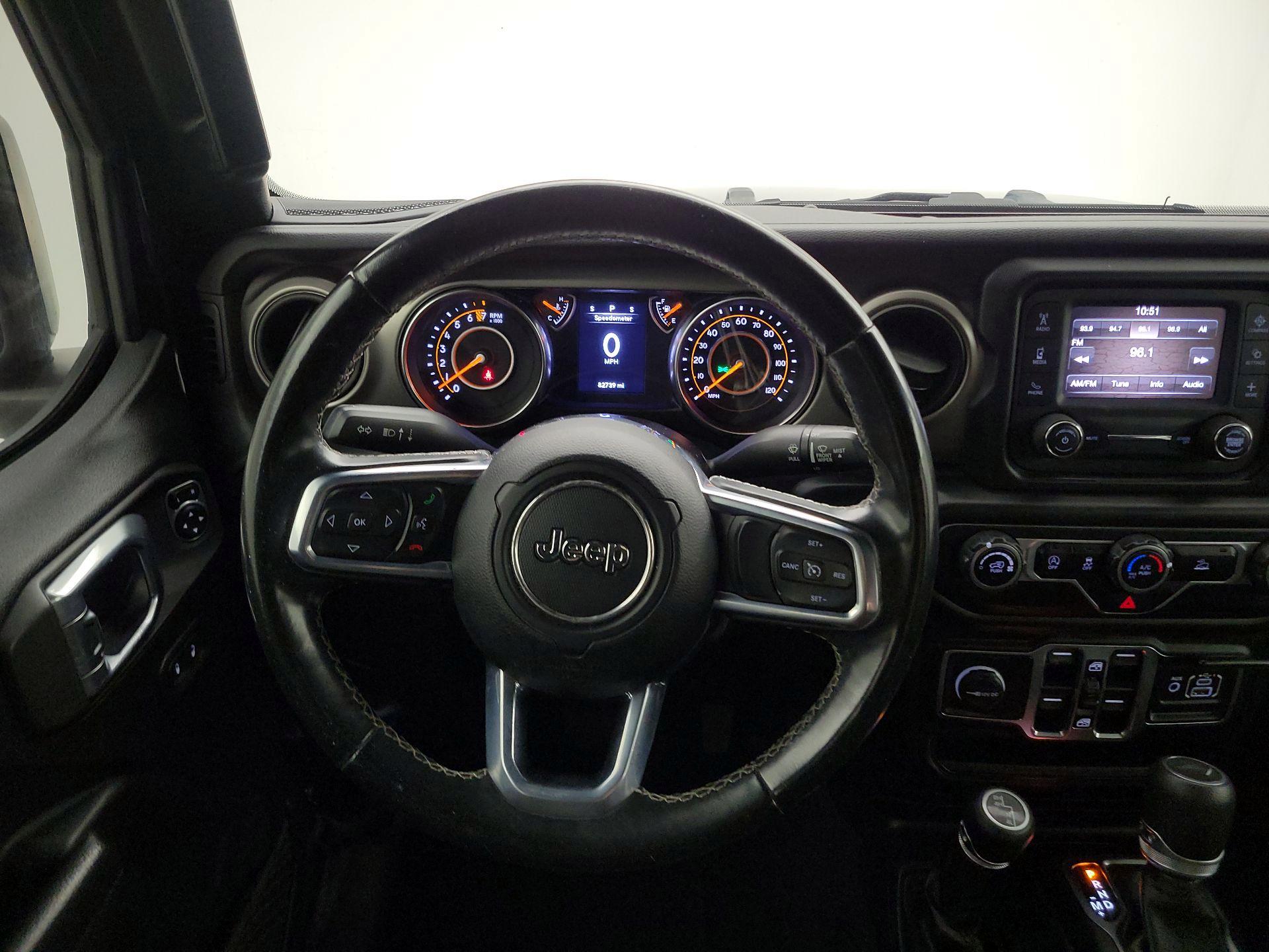 Thumbnail: 2020 Jeep Gladiator - 10