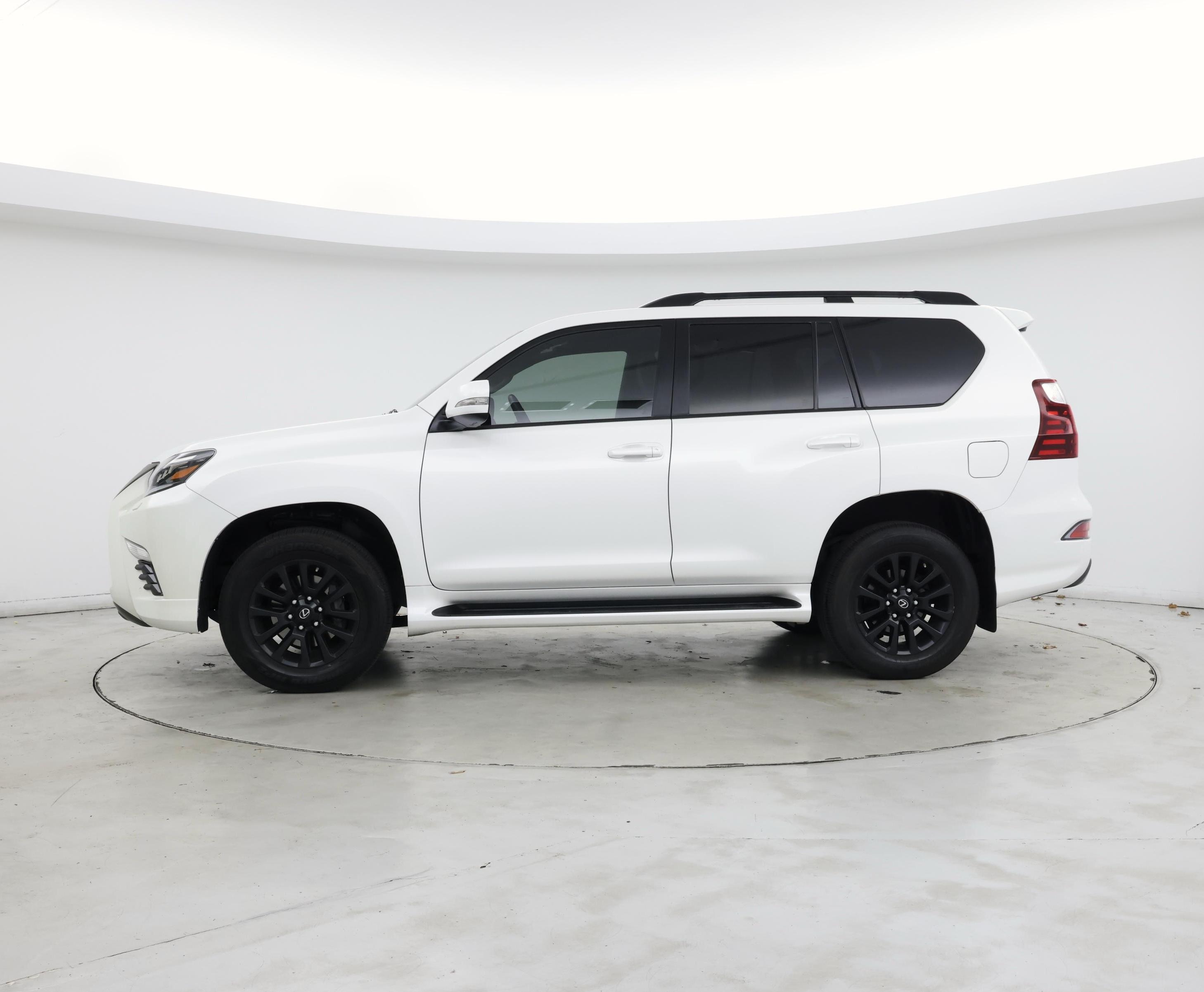 Thumbnail: 2022 Lexus GX - 3