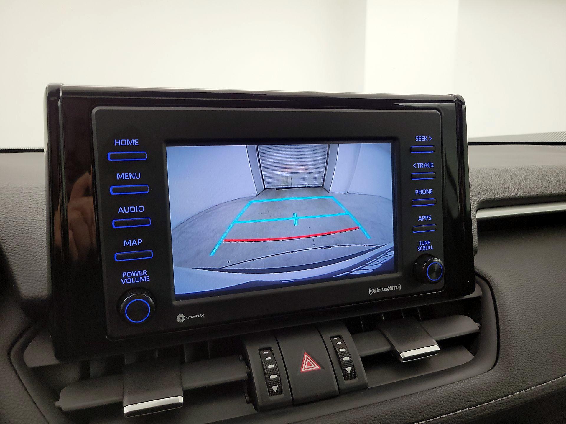 Thumbnail: 2020 Toyota RAV4 - 14