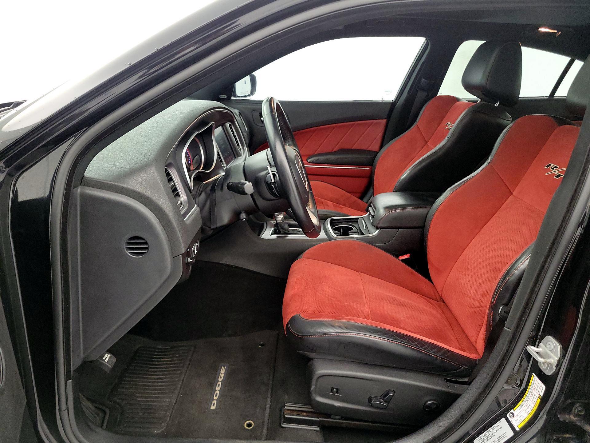 Thumbnail: 2015 Dodge Charger - 11