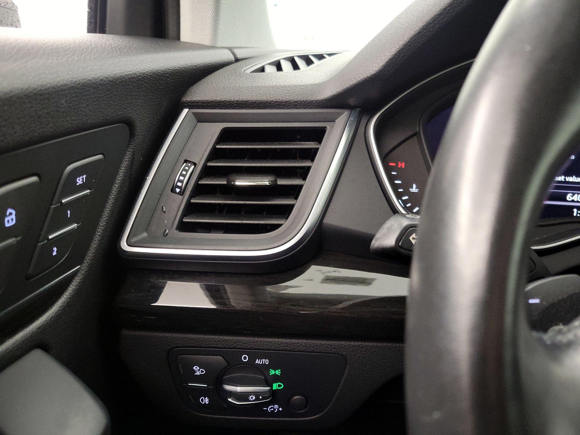 Thumbnail: 2018 Audi Q5 - 13