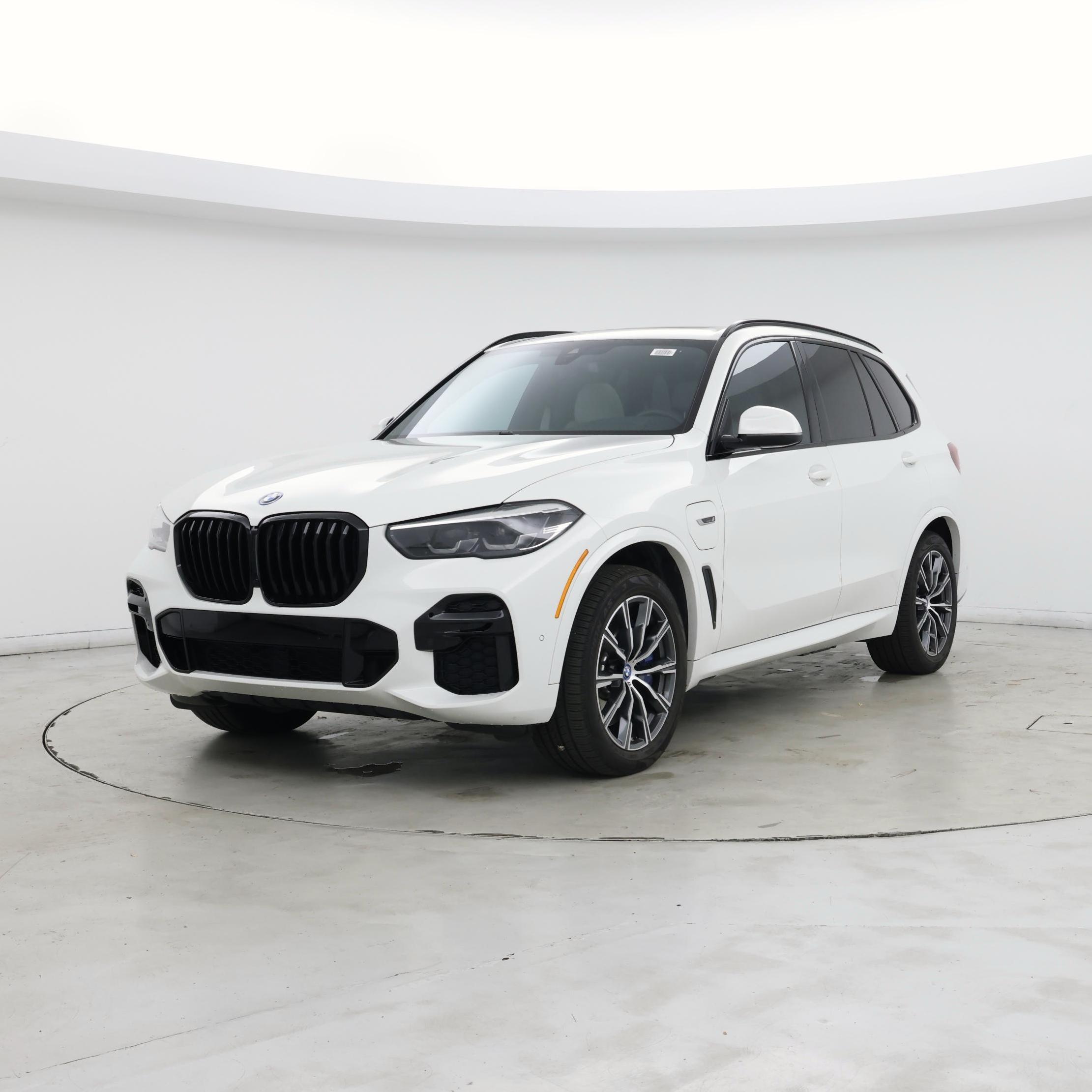 Thumbnail: 2022 BMW X5 - 4