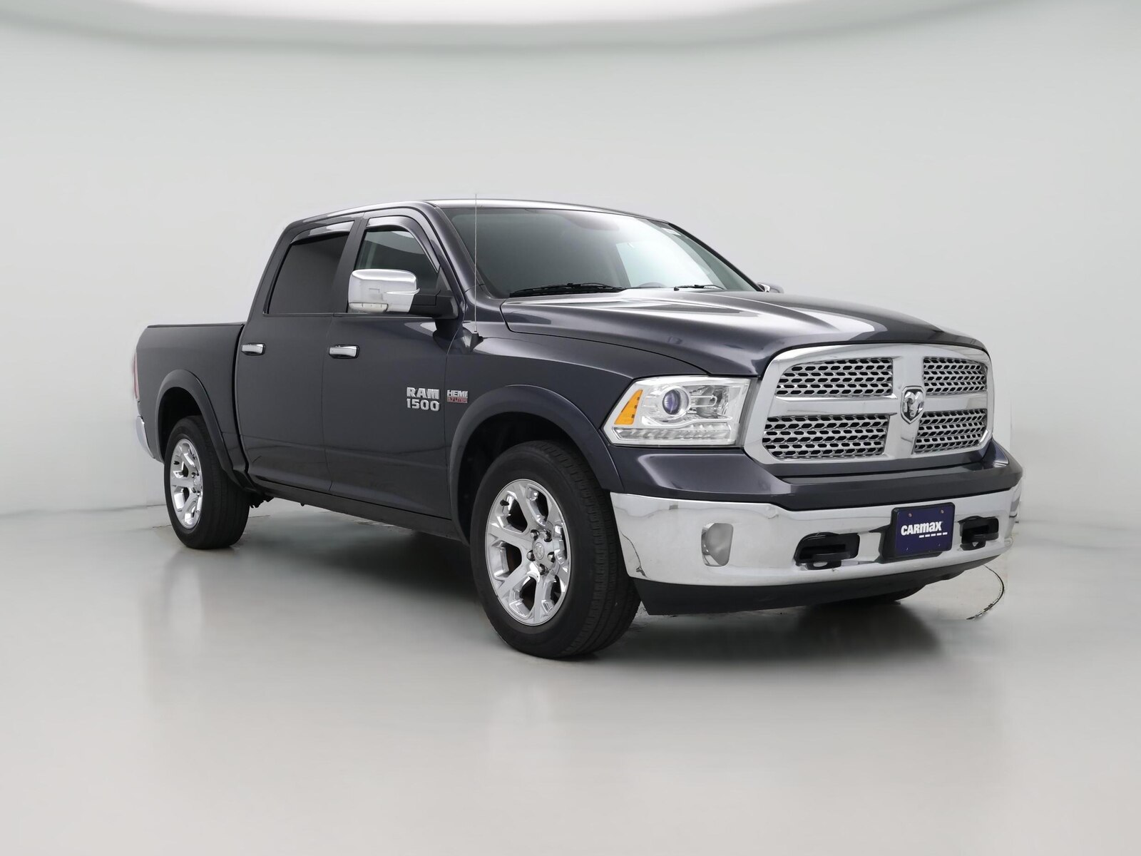 2017 RAM Ram 1500 Pickup Laramie