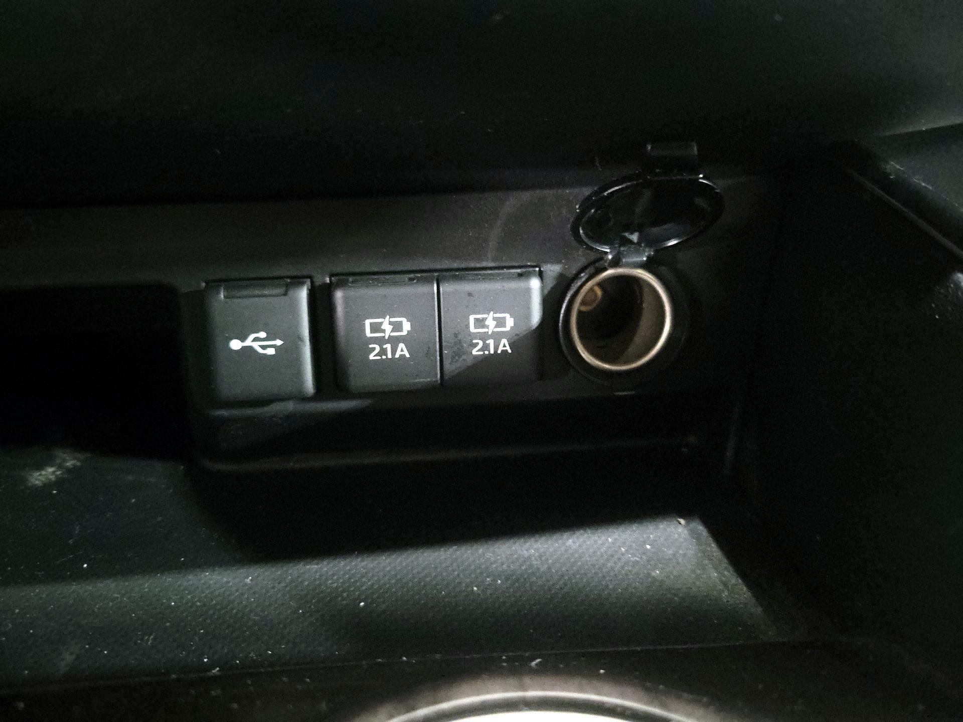 Thumbnail: 2021 Toyota Highlander - 19