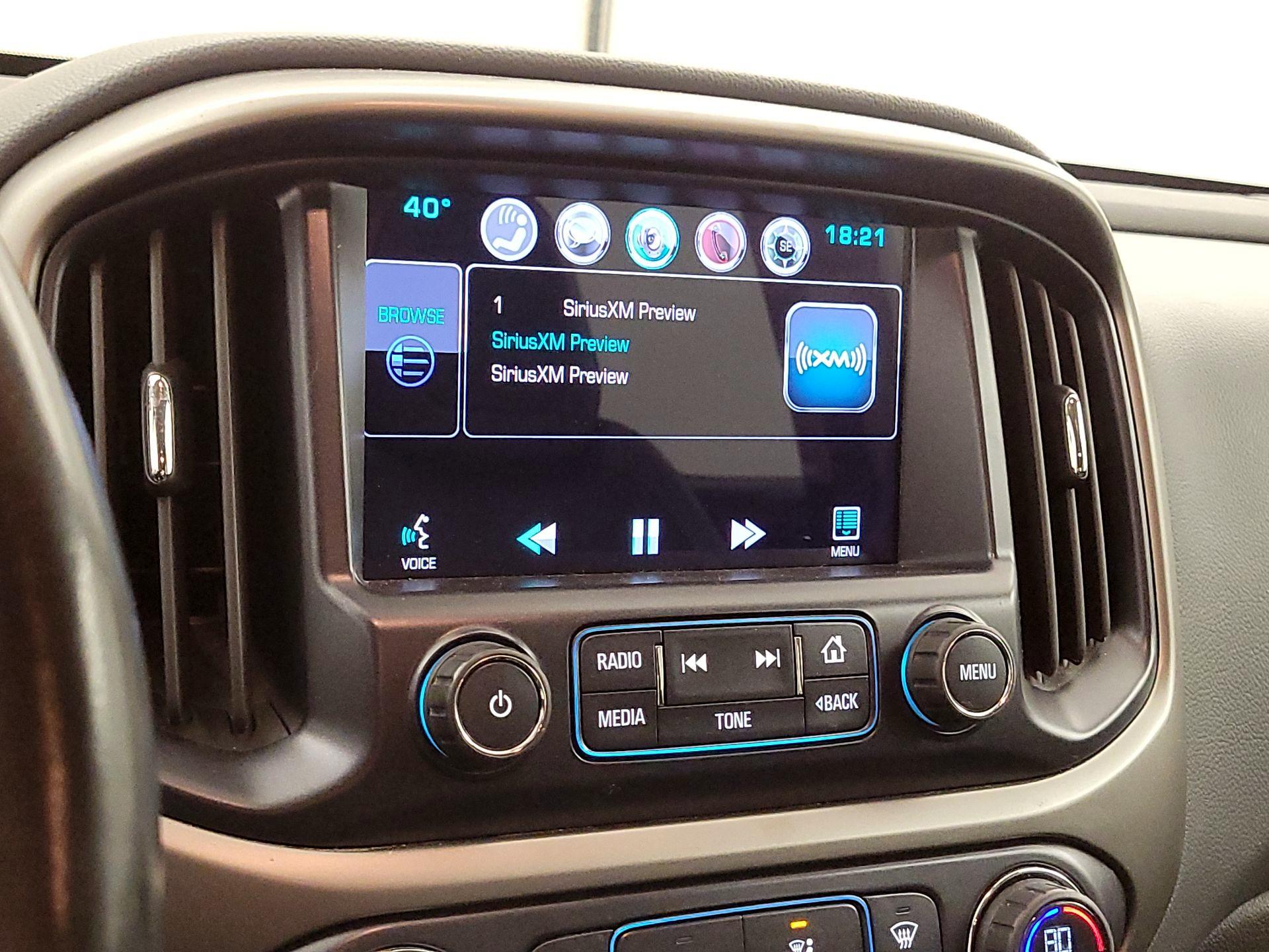 Thumbnail: 2015 Chevrolet Colorado - 15