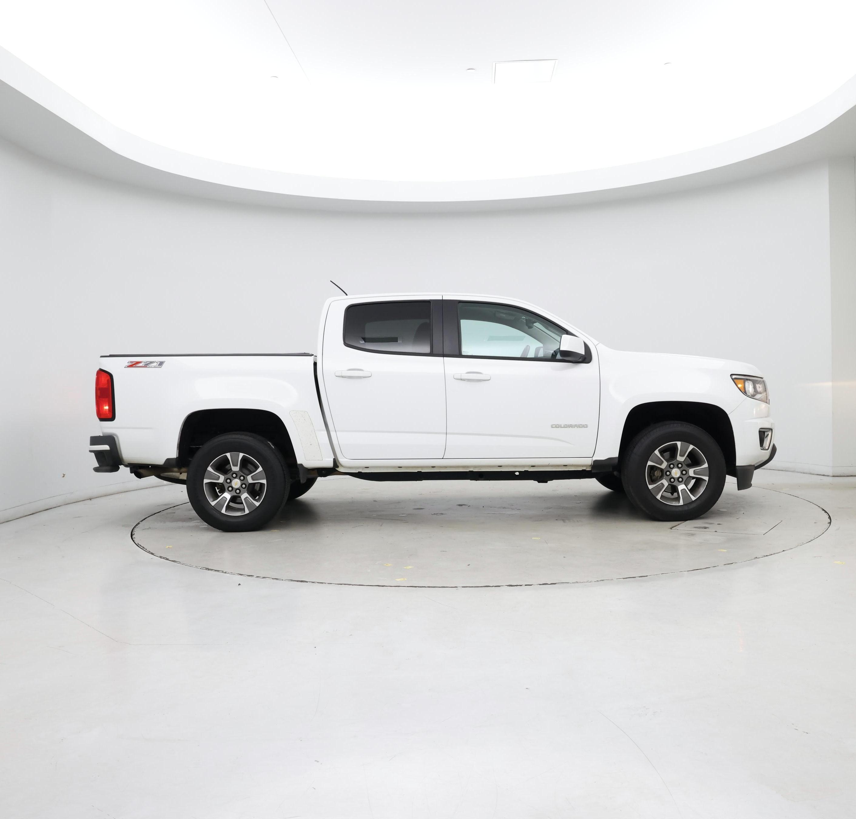 Thumbnail: 2015 Chevrolet Colorado - 7