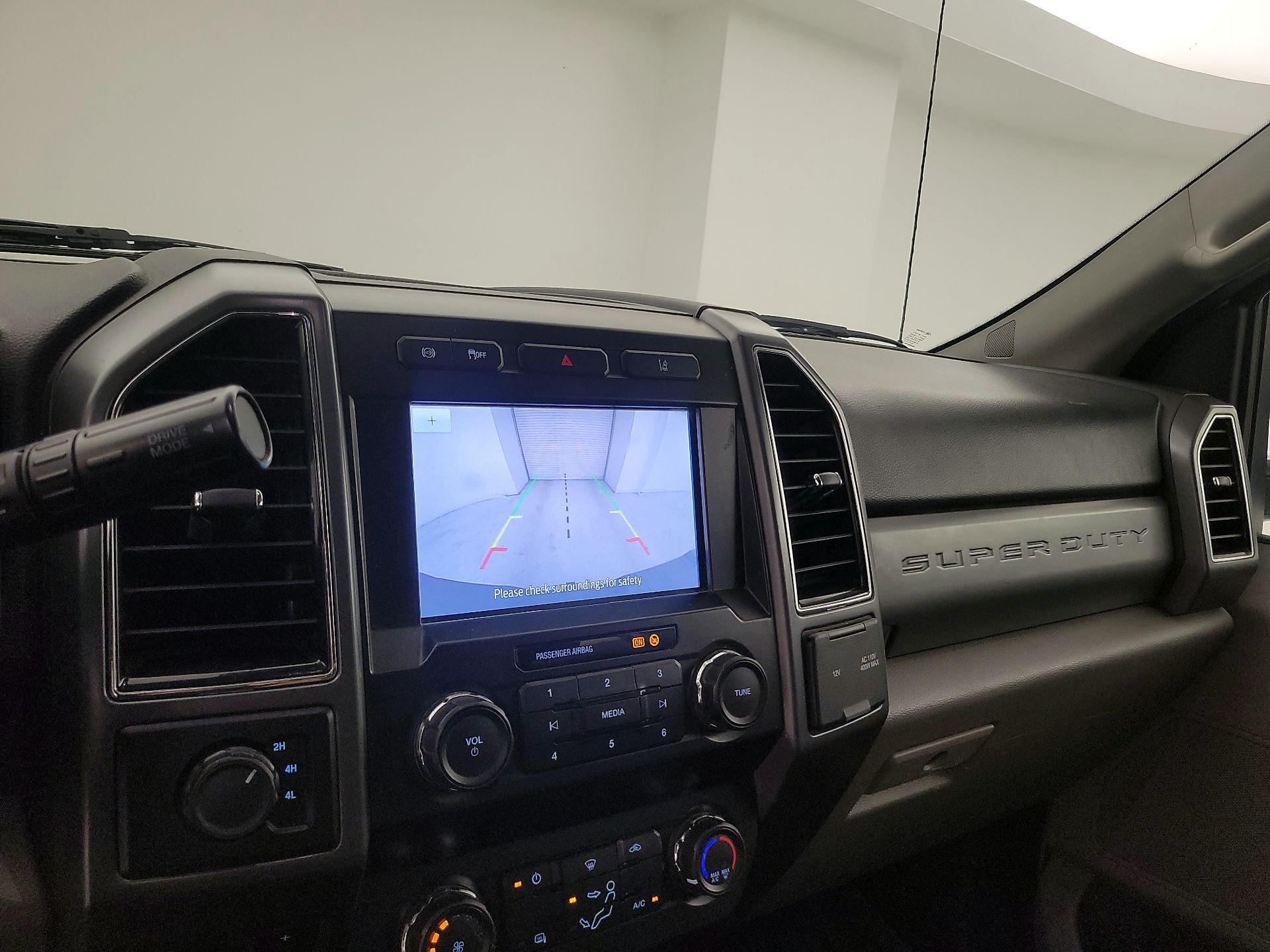 Thumbnail: 2020 Ford F-250 - 14