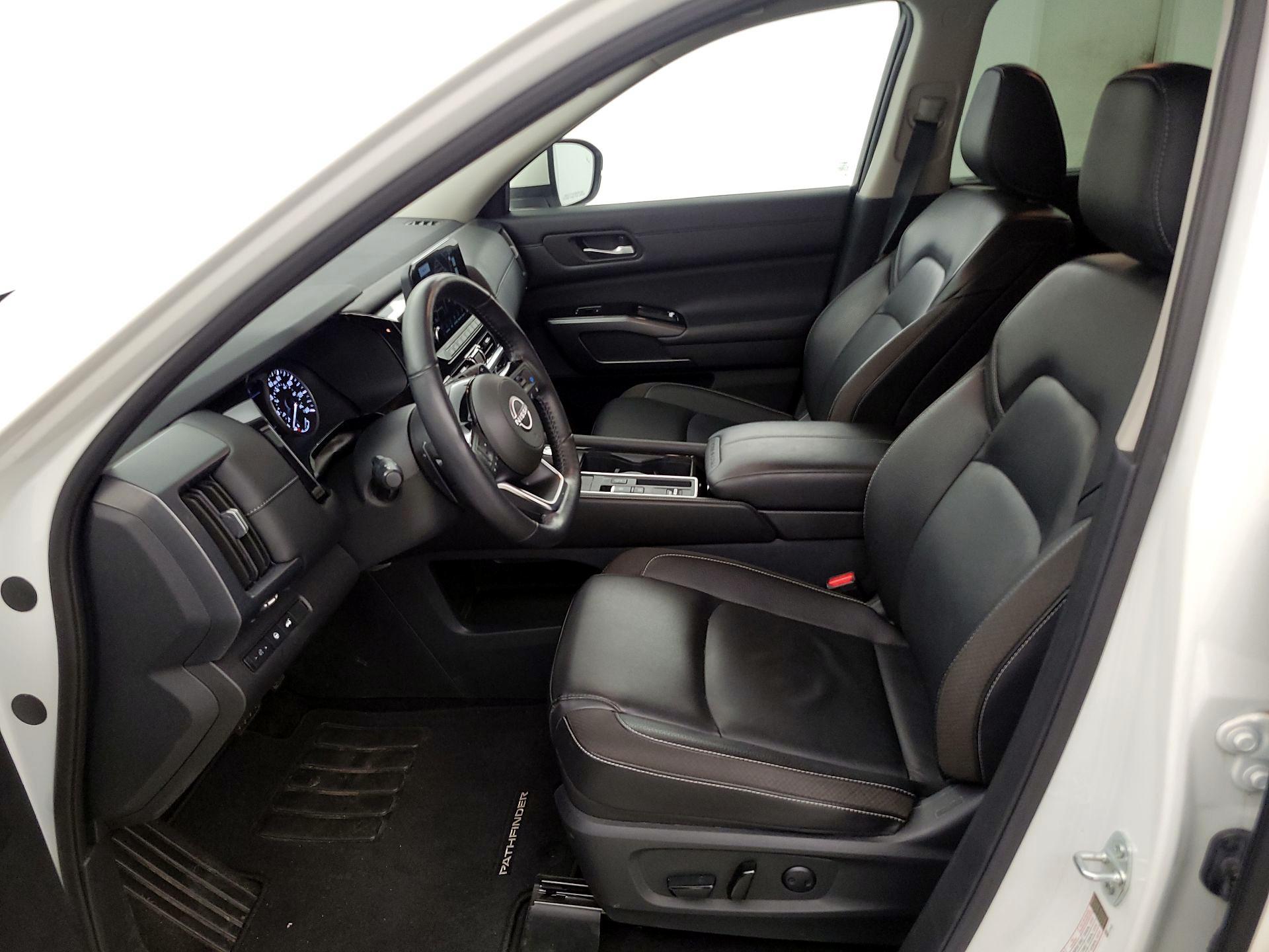 Thumbnail: 2024 Nissan Pathfinder - 11