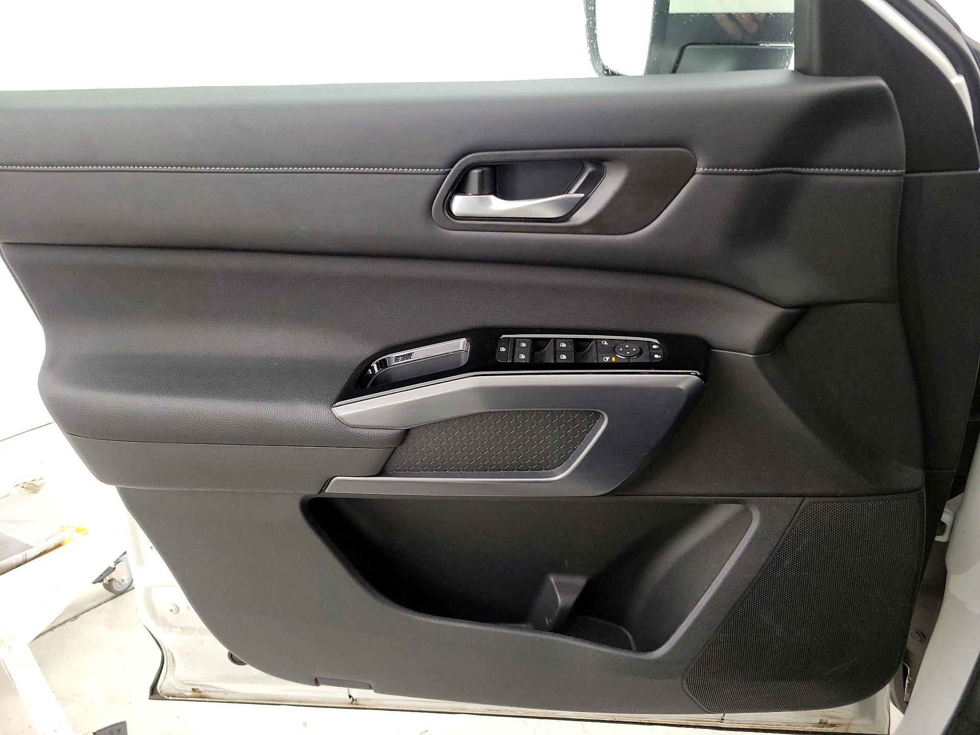 Thumbnail: 2024 Nissan Pathfinder - 12