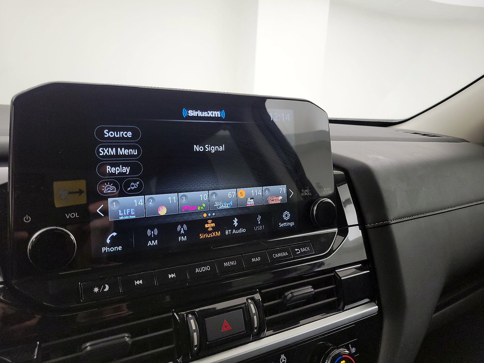 Thumbnail: 2024 Nissan Pathfinder - 16