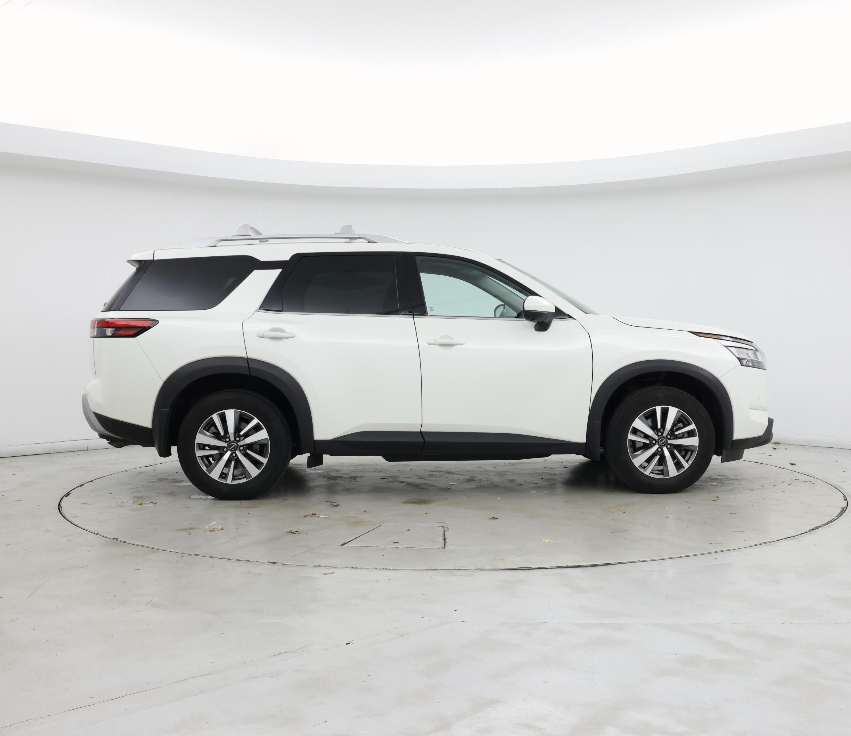 Thumbnail: 2024 Nissan Pathfinder - 7