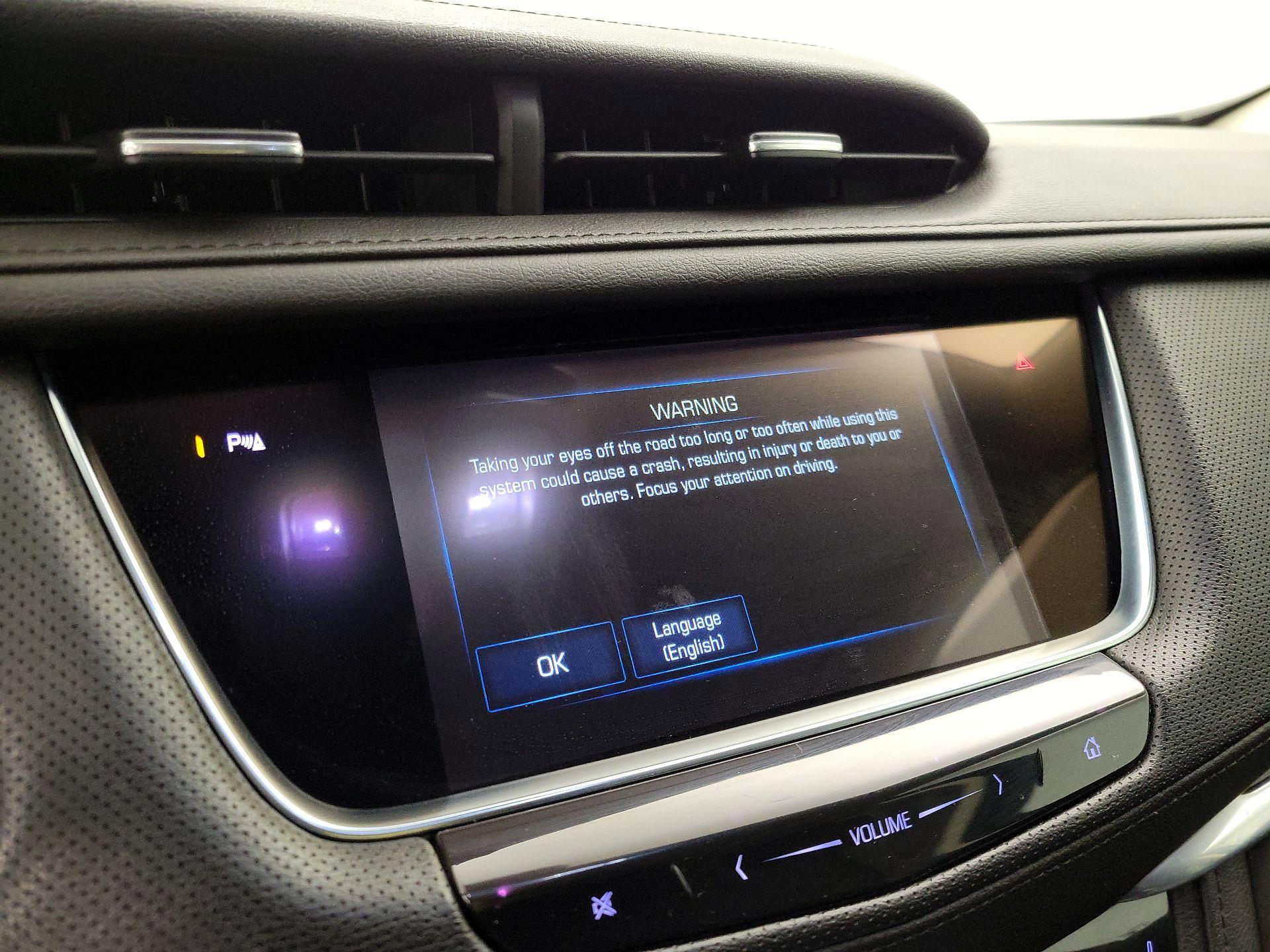 Thumbnail: 2018 Cadillac XT5 - 16