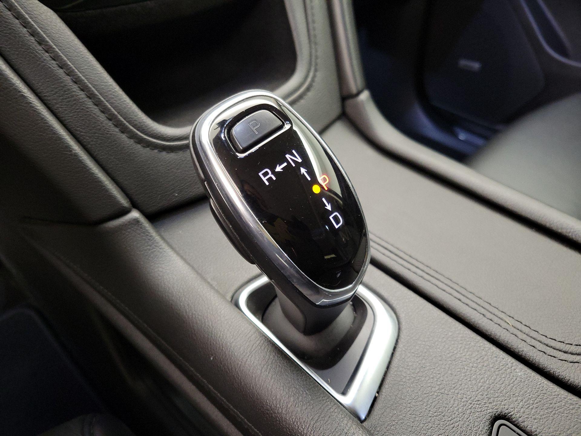 Thumbnail: 2018 Cadillac XT5 - 18