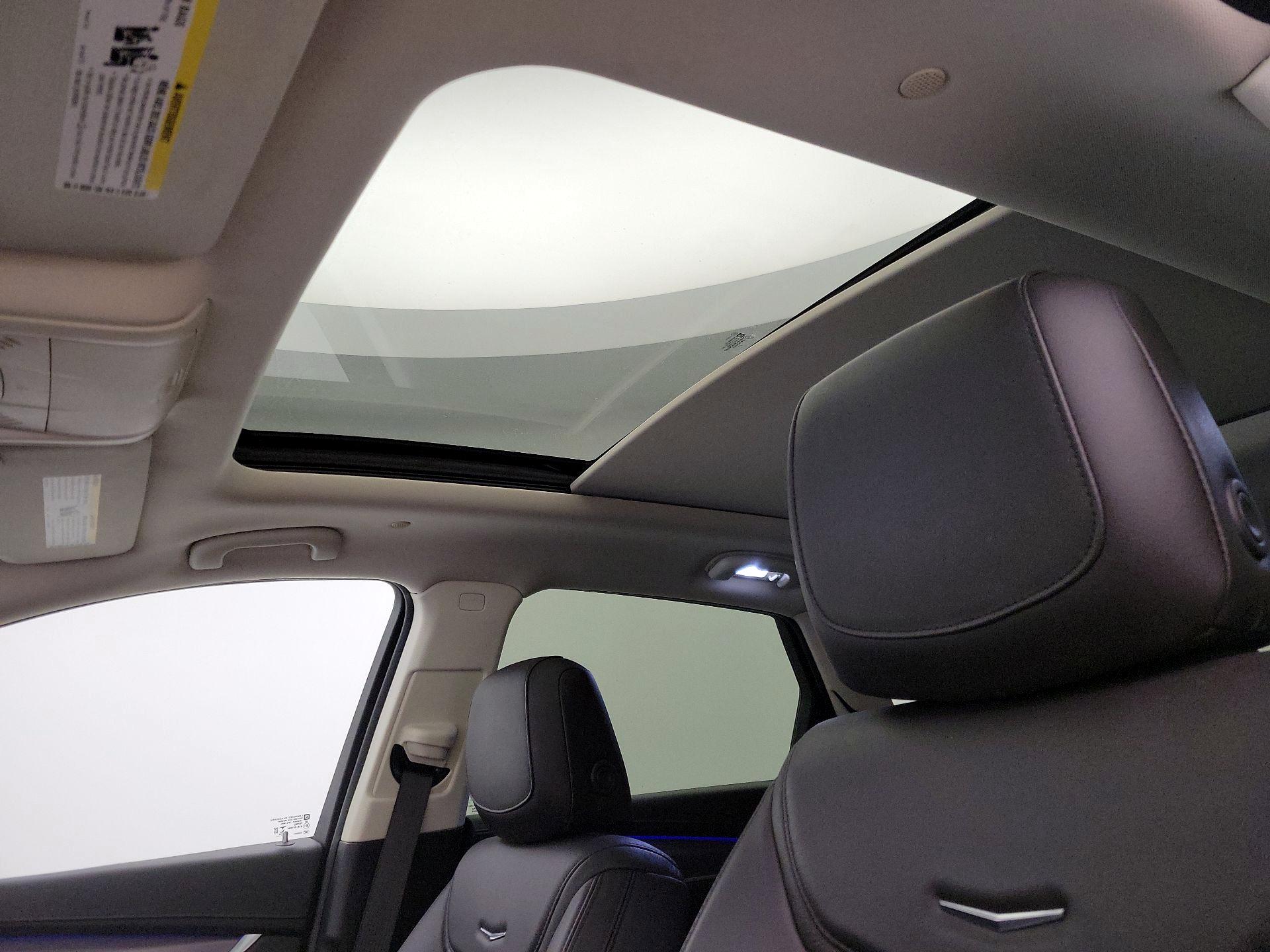 Thumbnail: 2018 Cadillac XT5 - 20