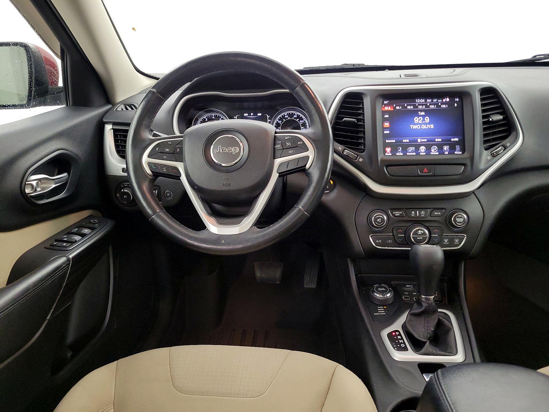 Thumbnail: 2015 Jeep Cherokee - 10