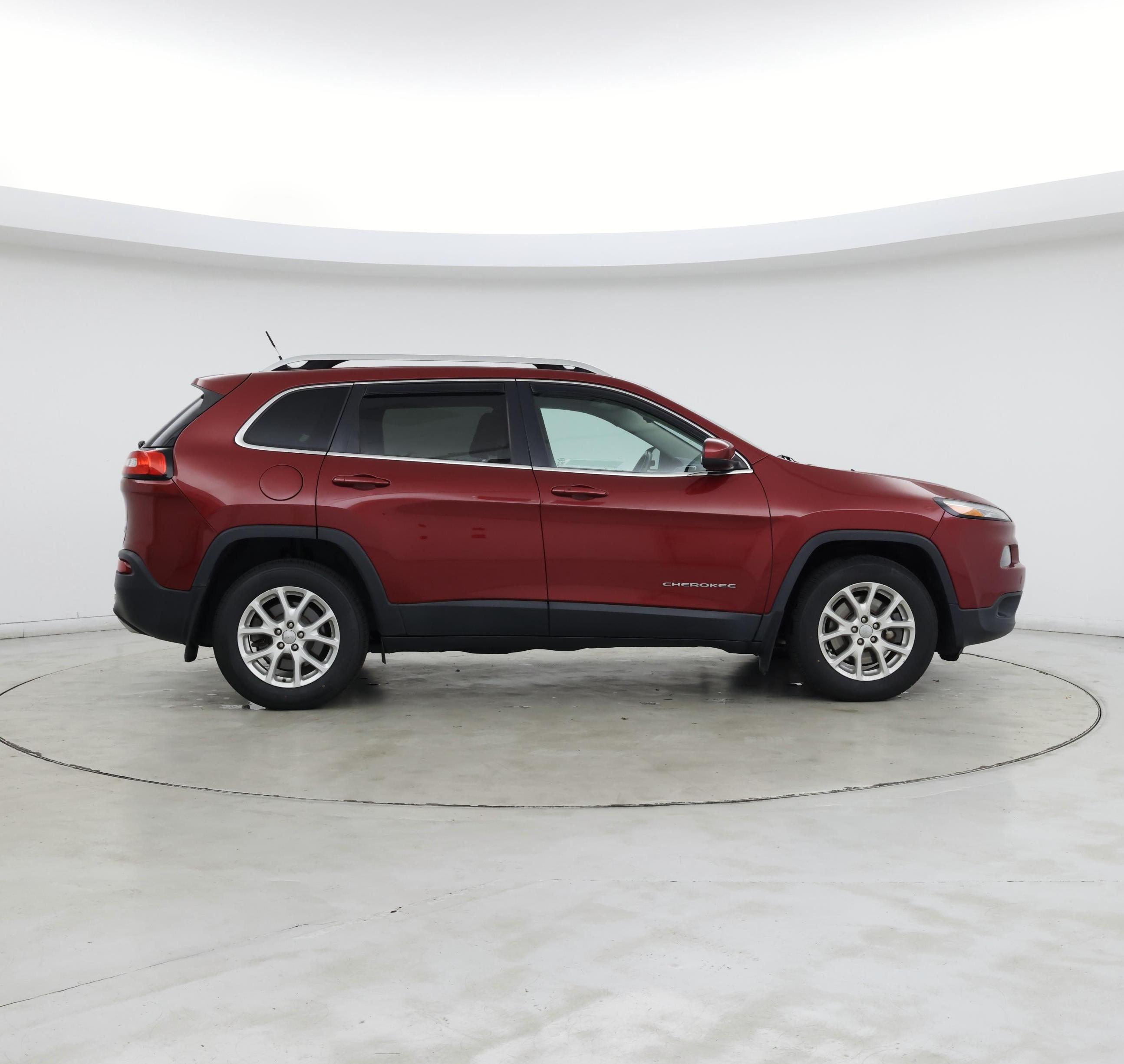 Thumbnail: 2015 Jeep Cherokee - 7