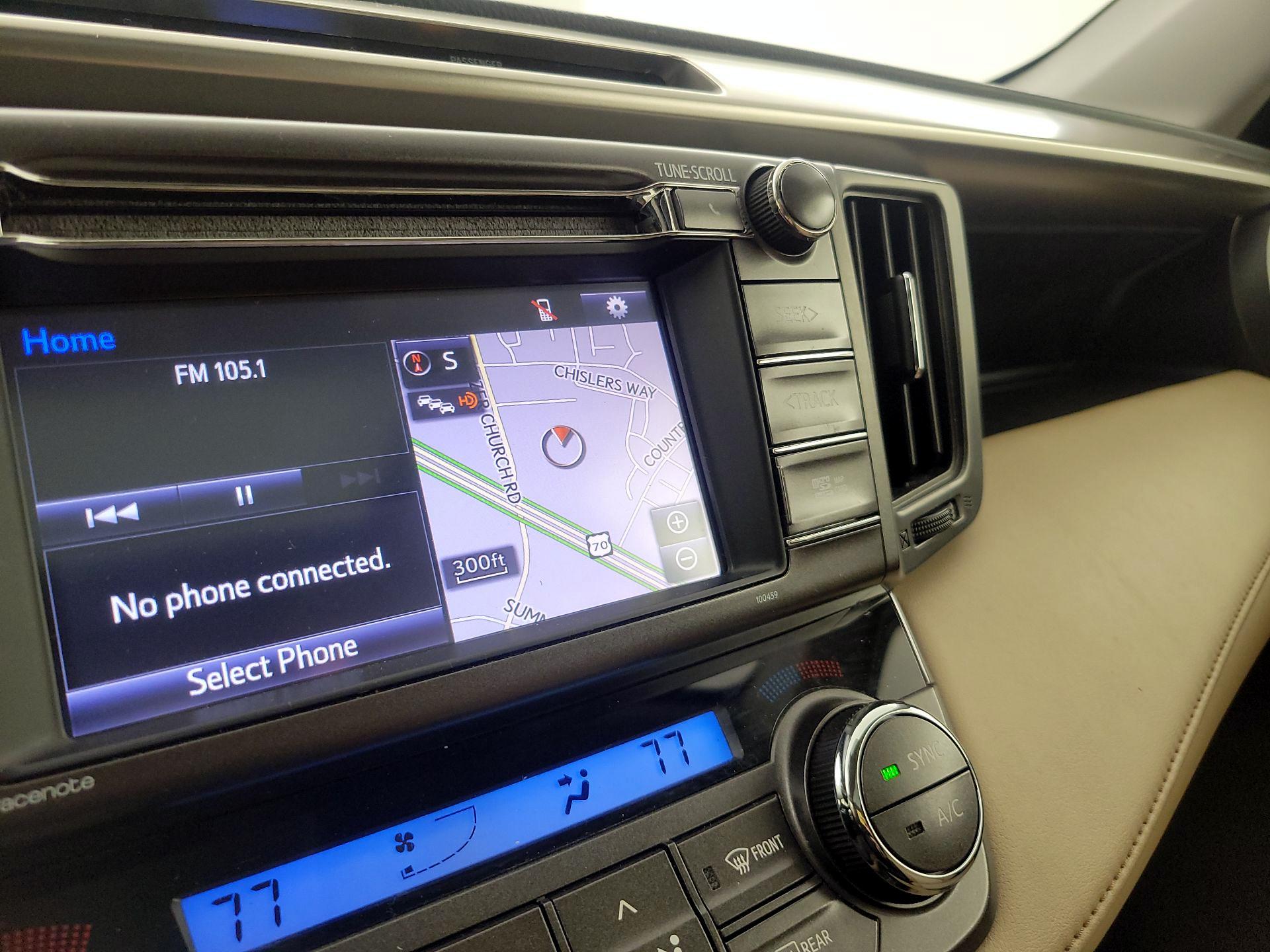 Thumbnail: 2015 Toyota RAV4 - 14