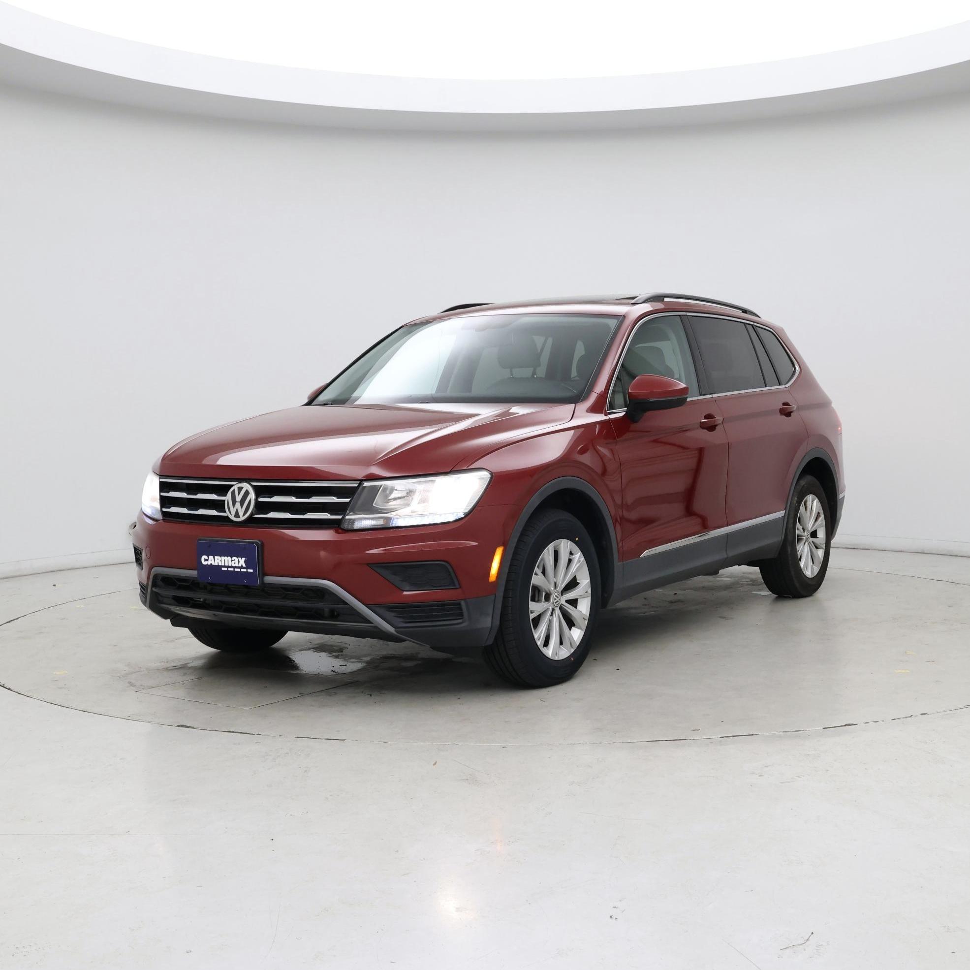 Thumbnail: 2018 Volkswagen Tiguan - 4