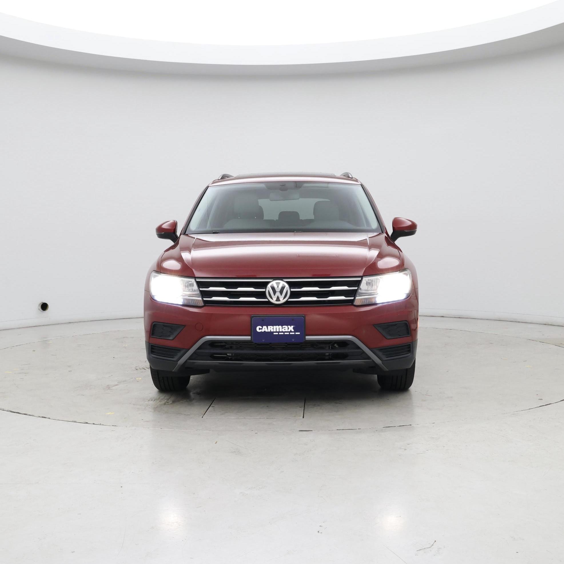 Thumbnail: 2018 Volkswagen Tiguan - 5