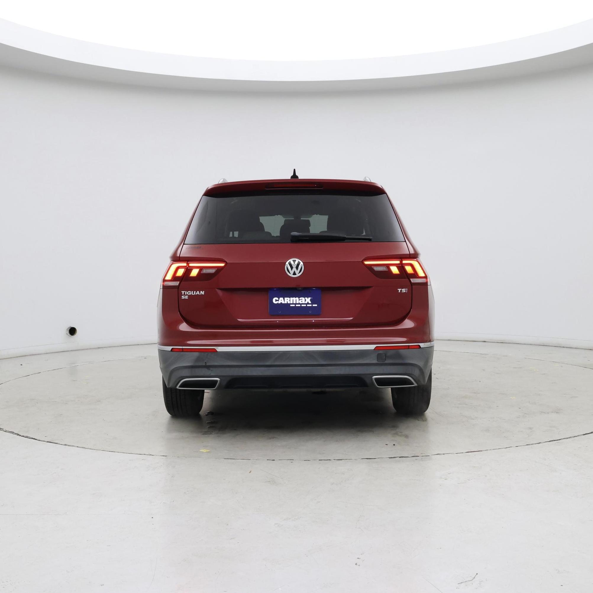 Thumbnail: 2018 Volkswagen Tiguan - 6