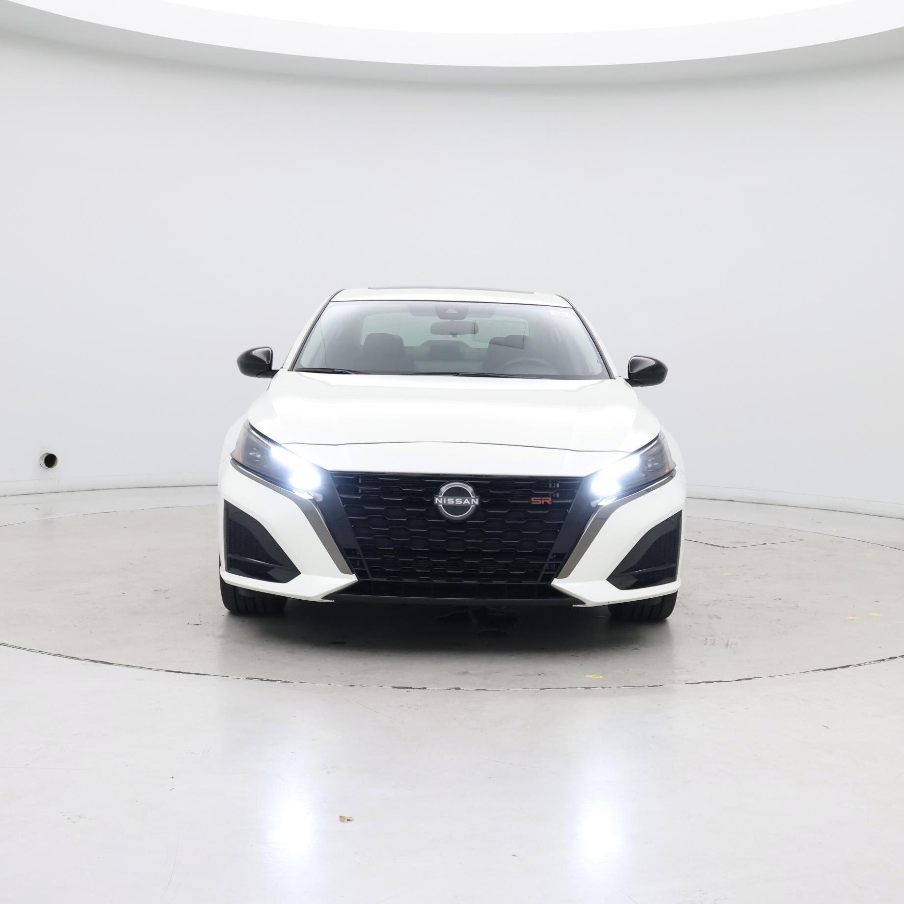 Thumbnail: 2023 Nissan Altima - 5