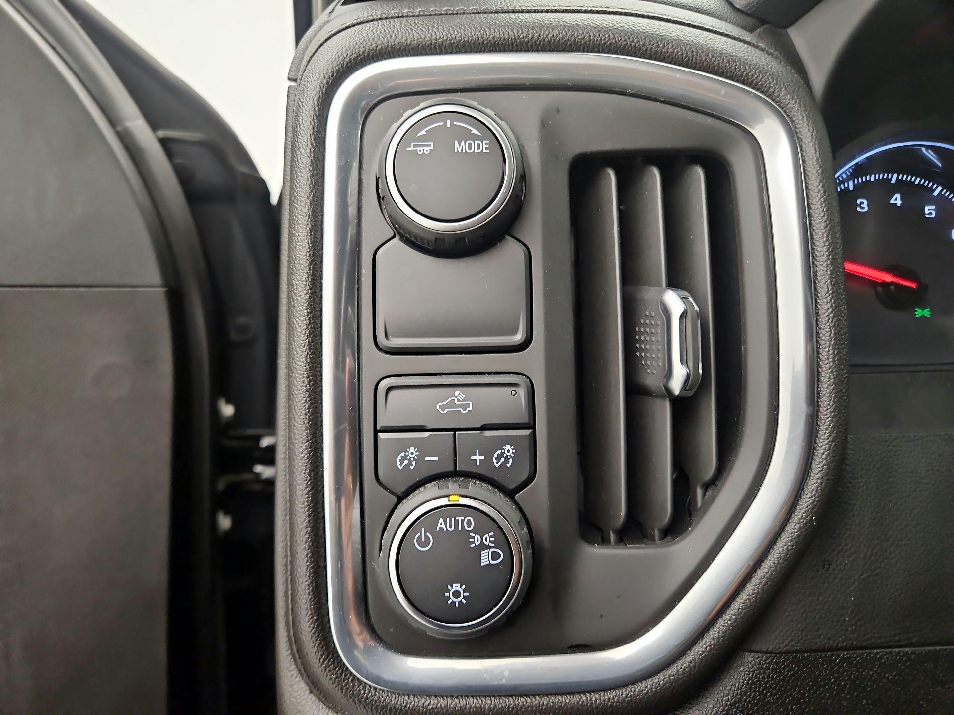 Thumbnail: 2022 Chevrolet Silverado 1500 - 13