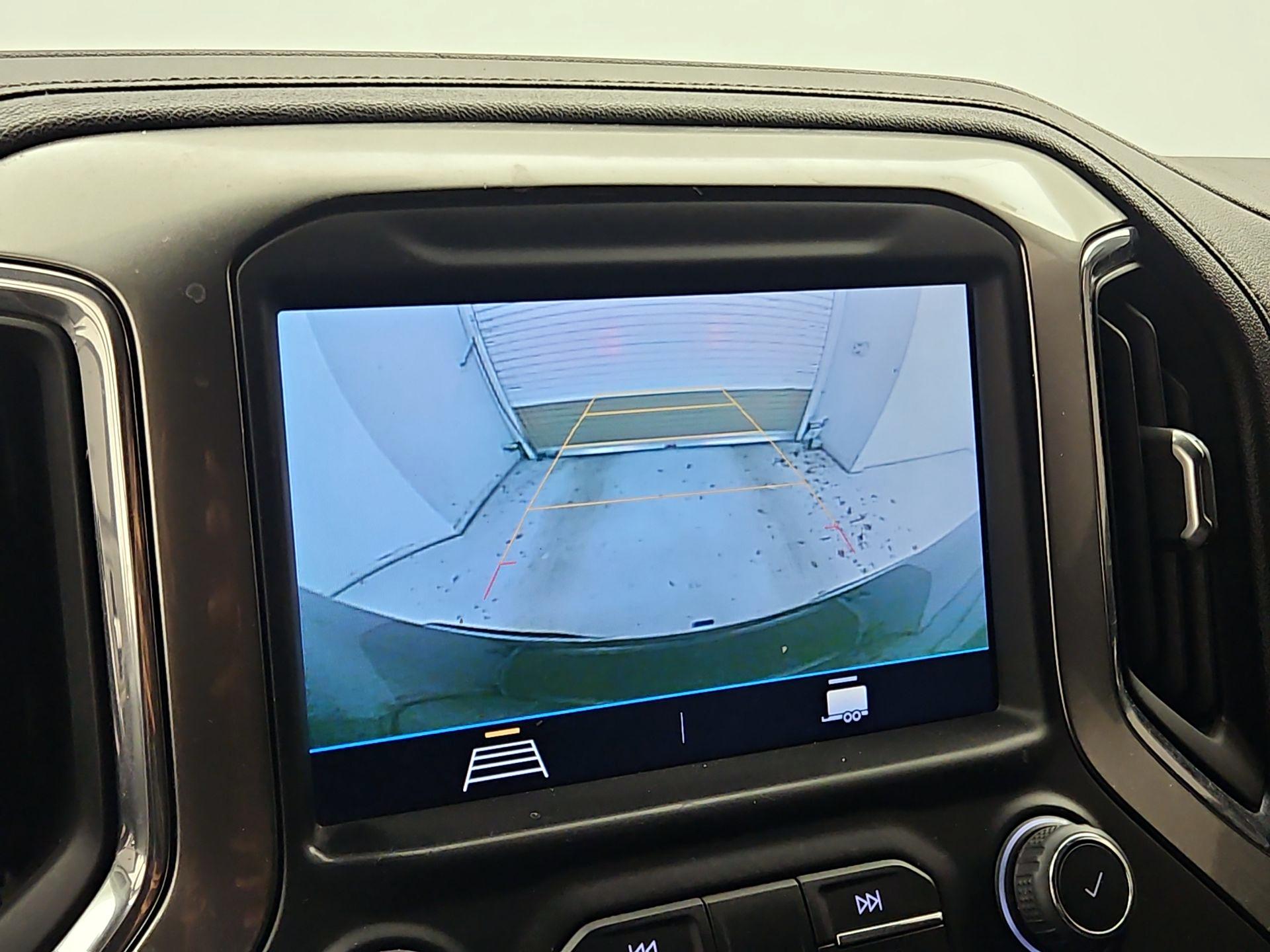 Thumbnail: 2022 Chevrolet Silverado 1500 - 14