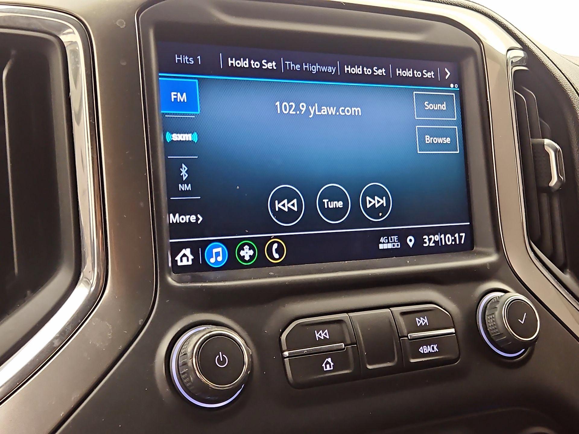 Thumbnail: 2022 Chevrolet Silverado 1500 - 15