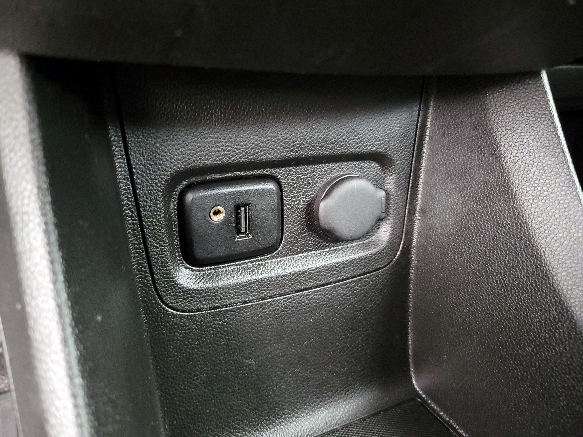 Thumbnail: 2017 Chevrolet Spark - 18