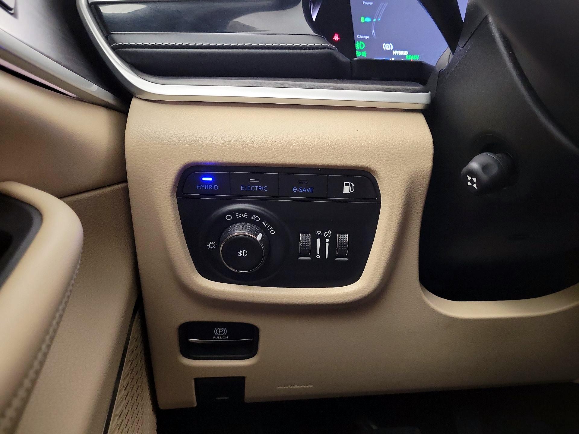 Thumbnail: 2022 Jeep Grand Cherokee - 11