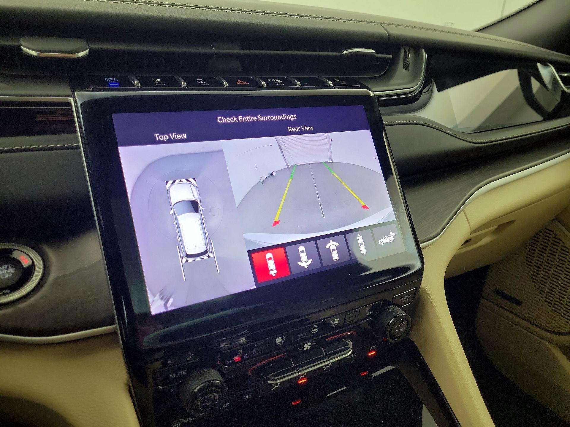 Thumbnail: 2022 Jeep Grand Cherokee - 13