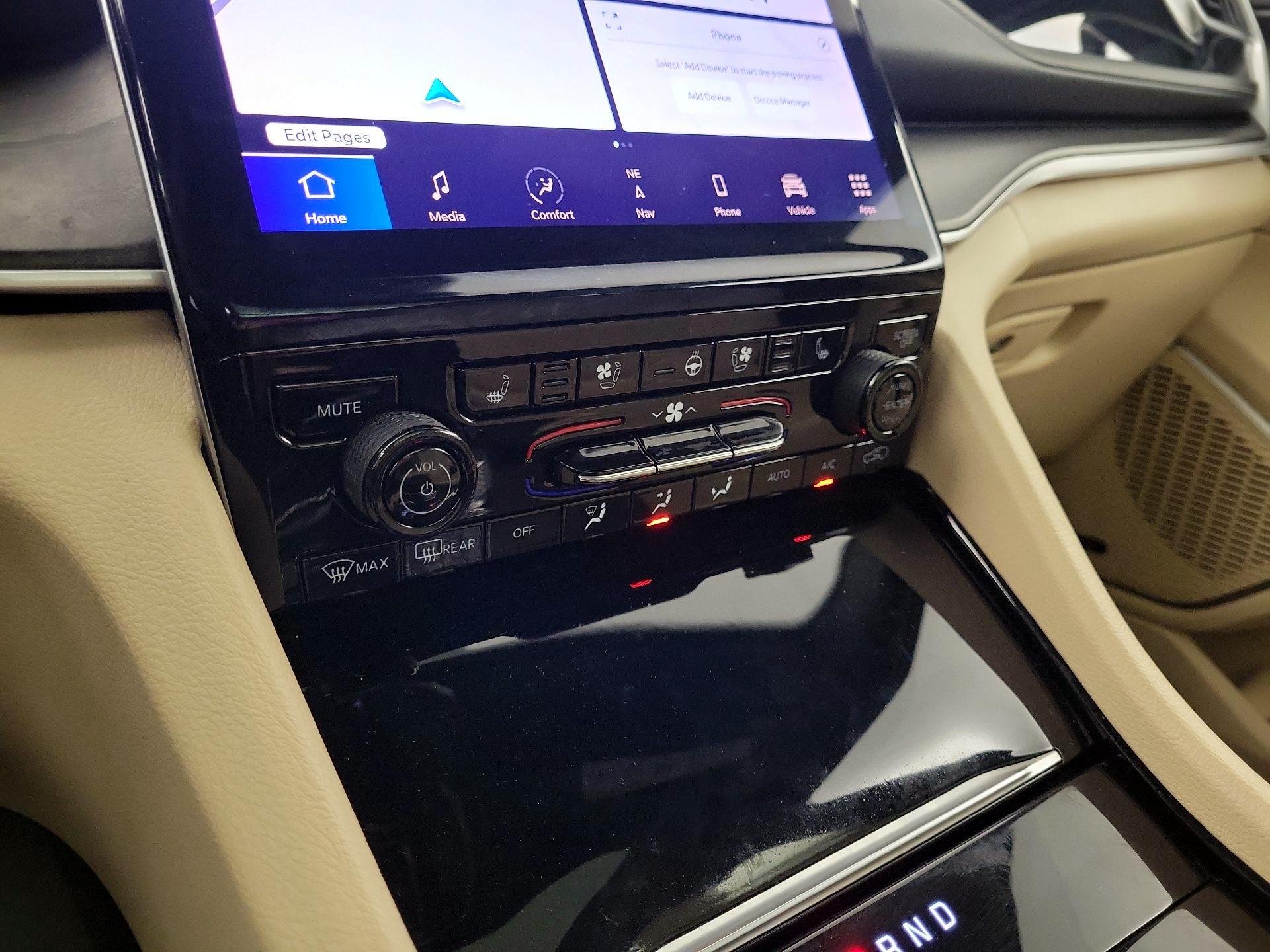 Thumbnail: 2022 Jeep Grand Cherokee - 15