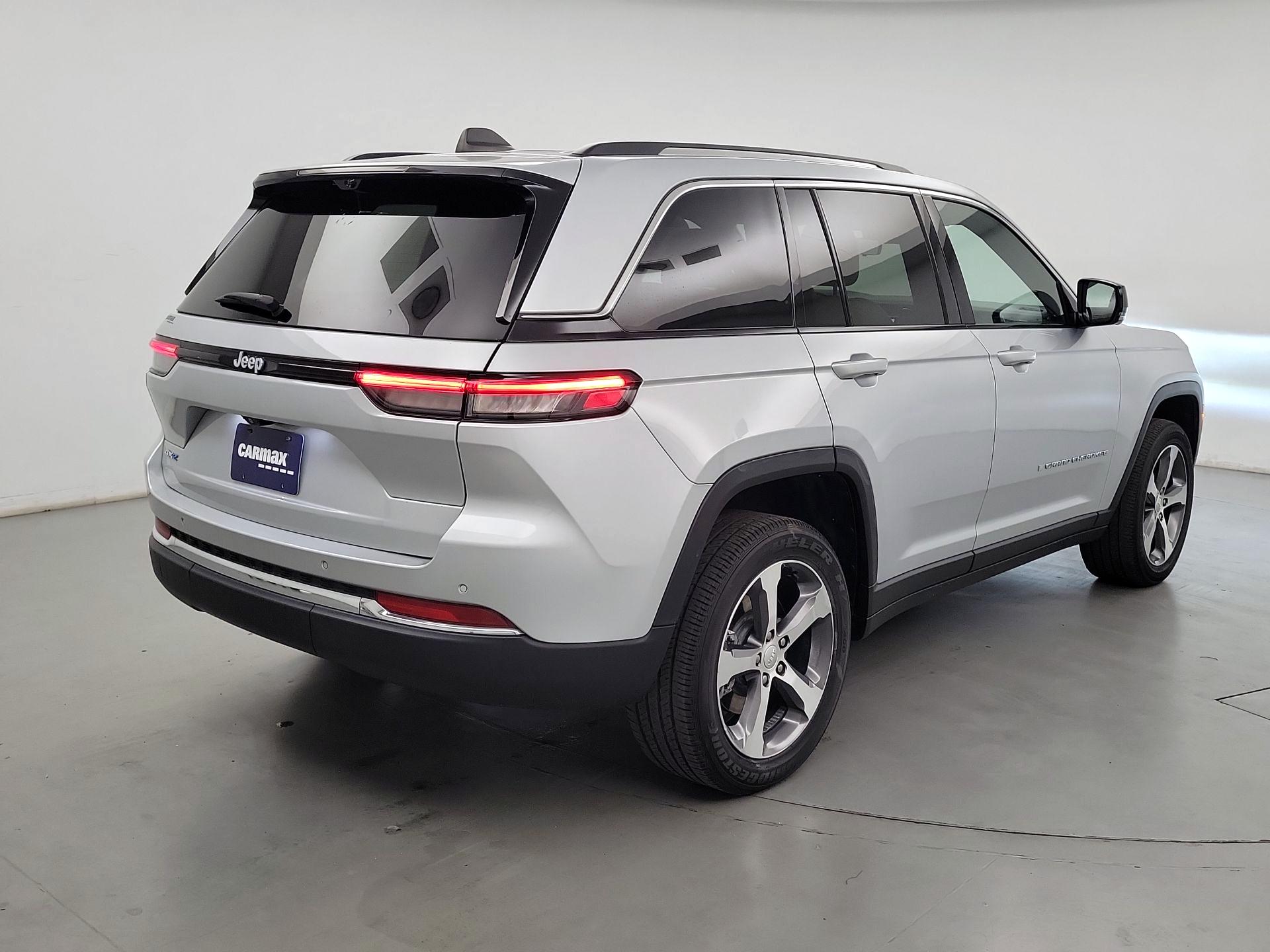 Thumbnail: 2022 Jeep Grand Cherokee - 5